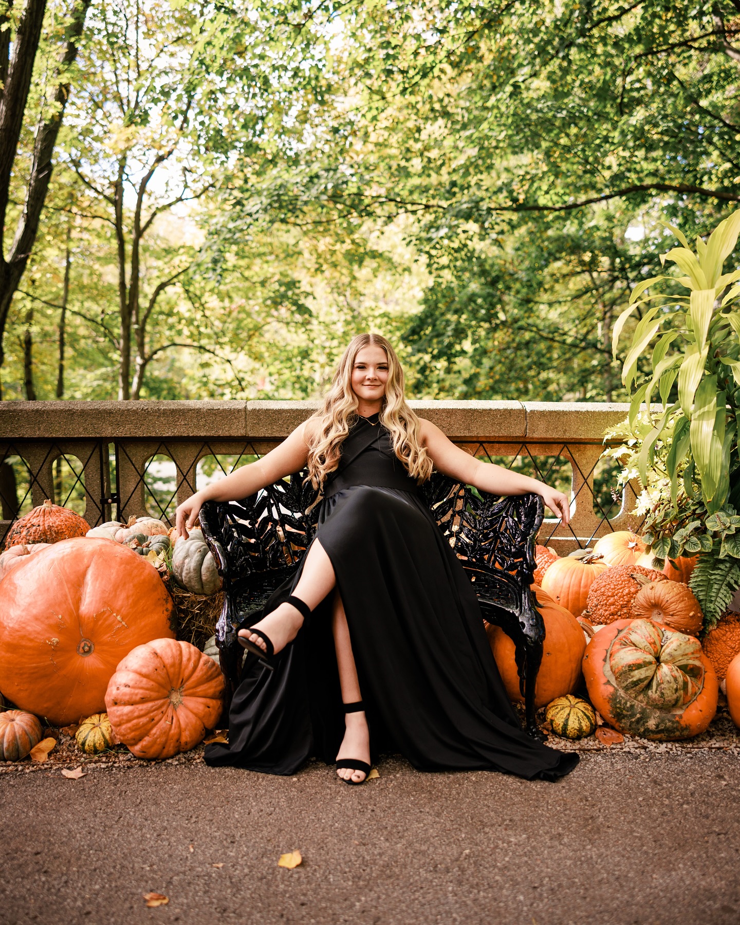The fall season called and I just had to revisit Nadia’s senior photos from a couple years ago. The pumpkin queen herself - I remember having so much fun on this session and embracing the fall season in the photos.
I still do have some availability for fall sessions! Check out my website to book a session!
#senior #seniorphotos #seniorpictures #seniorsunday