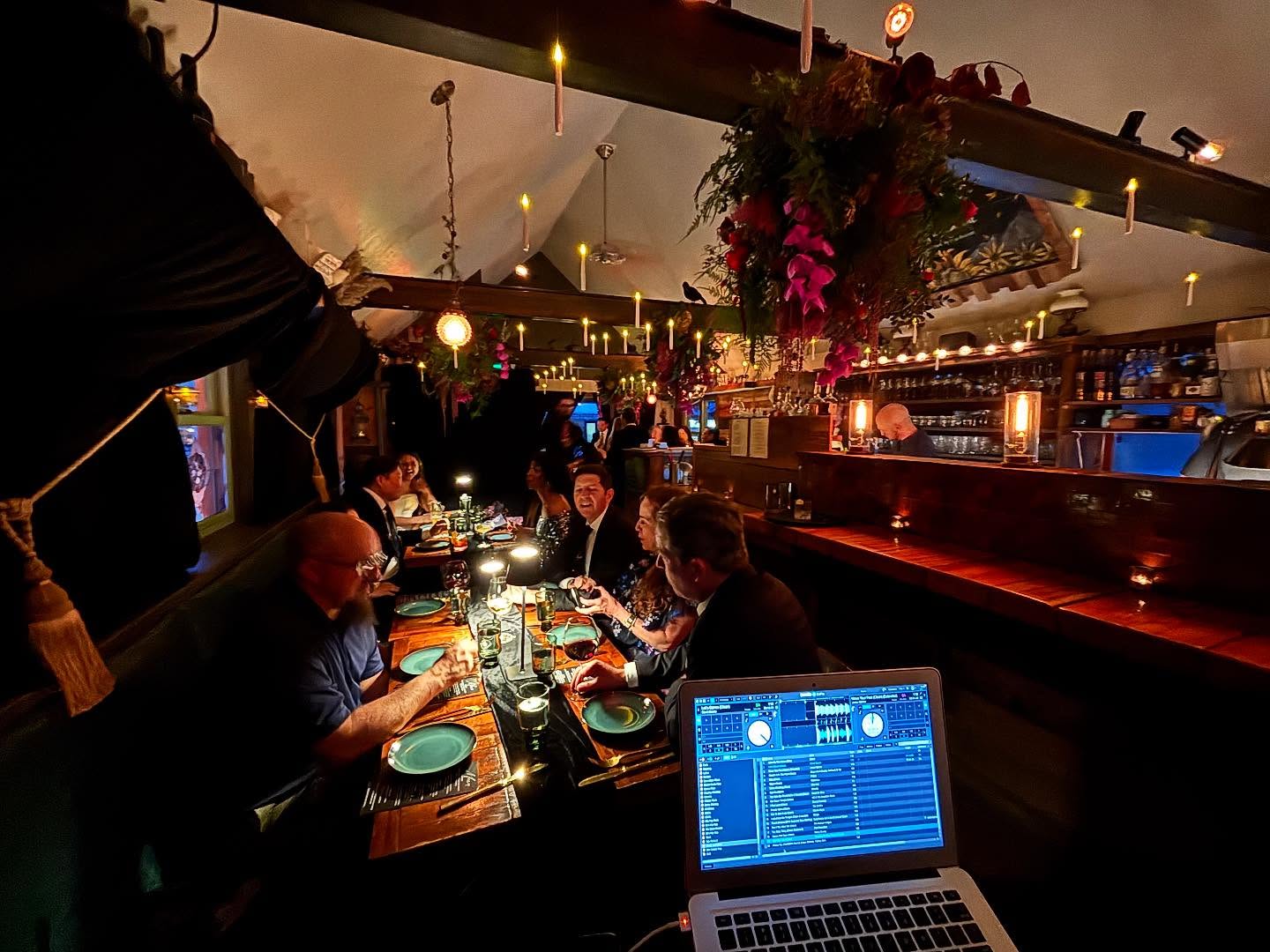 @sunflower.cb is such an EPIC spot for an intimate wedding! We took it over last night and we had the perfect team to create memories with. A HUGE Congratulations to Brian and Mindy! Thank you for never leaving the dance floor and allowing us to be apart of your day! 💃🕺❤️
.
@luckypennyevents @michaelmorsephotography #crestedbutte #sunflower #weddings #dj #gve #gunnisonvalley #gunnisonvalleyentertainment