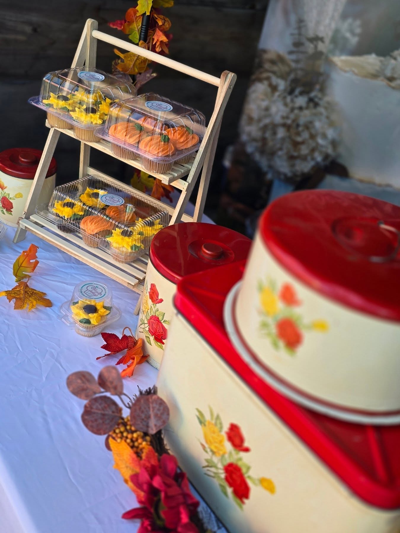 💕
Until next time…
Can’t wait to see you all at the next market!
Stay tuned for where Jessy Cakes will pop up next 🧁✨
#madewithlove #supportlocal #buylocal #smallbusiness #southhuron #centraliaontario #thorndaleontario #ilovethorndale #lndont #519london #fortheloveofcake