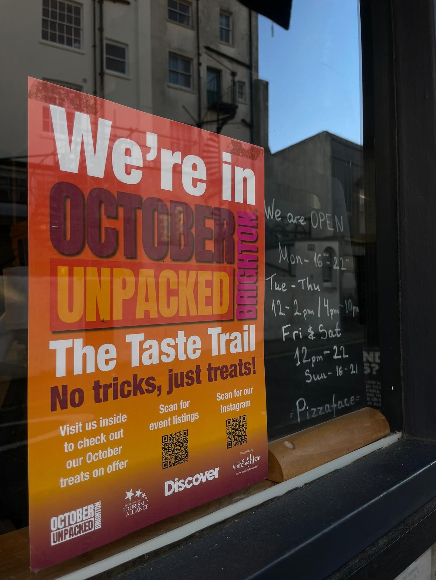 October Unpacked month!
We are doing 3 types of smaller pizzas for the whole month of October!
In our Kemptown store only
Collection only
Available until 7pm everyday
Pizzettas available are the monthly specials made in a smaller pizza!
The options are-
THE BAVAIRAN BEAST £9
Carrot and butternut squash sauce, fior di latte, slow cooked ham hock, roasted leek, apple braised cabbage, dry chilli, dijon mustard drizzle
LATE HARVEST FEAST (VG) £8
Carrot and butternut squash sauce, fior di latte, paprika and garlic roasted celeriac,
roasted leek, apple braised cabbage, dry chilli, dijon mustard drizzle
ROOTSTOCK (VGN) £8
Carrot and butternut squash sauce, vegan cheese, paprika and garlic roasted celeriac,
roasted leek, apple braised cabbage, dry chilli, dijon mustard drizzle
#octoberunpacked
#octoberunpackedbrighton