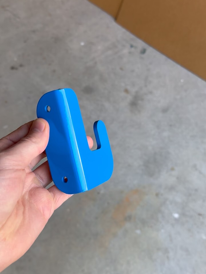 New colour alert! Glossy blue Atlas Hooks available now on our website 💙