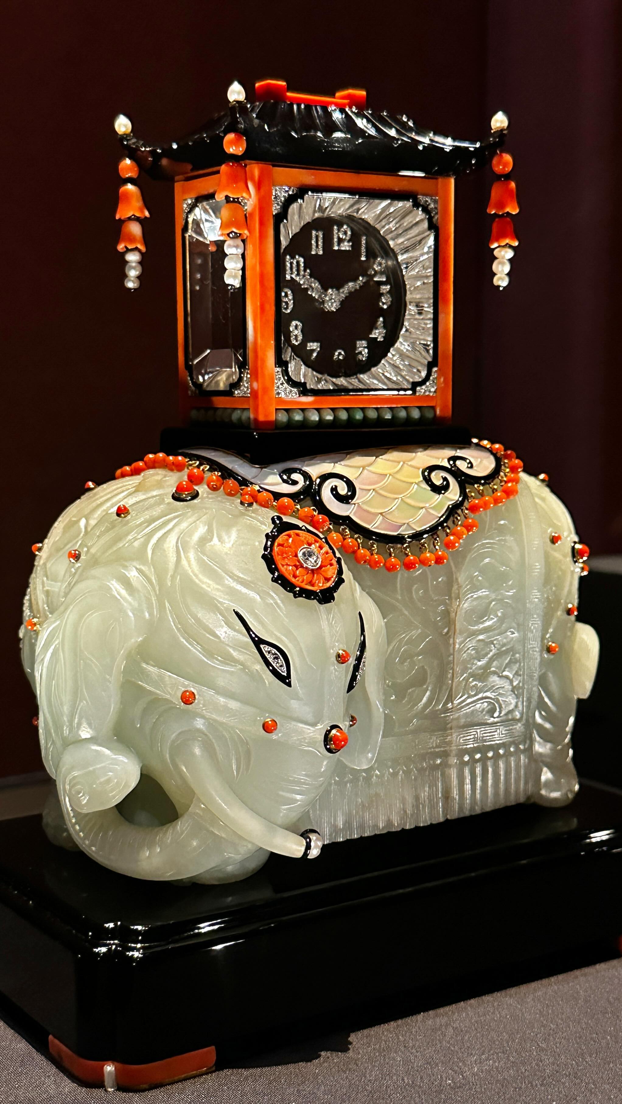 The beauty & mystery that is Cartier 🐆 🕰️
#cartier #mystery #insideeverywomanisapanther #vandamuseum