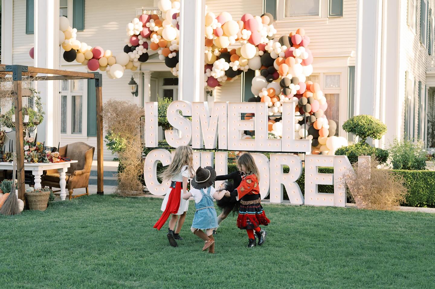 Throwing it back to some of our favorite spookiest (and scary-stylish) Halloween shoots 👻✨
The holidays are creeping up fast - don’t get ghosted by last-minute rentals! Reserve your pieces before they vanish into the night! 🧙♀️ ☠️🕯️