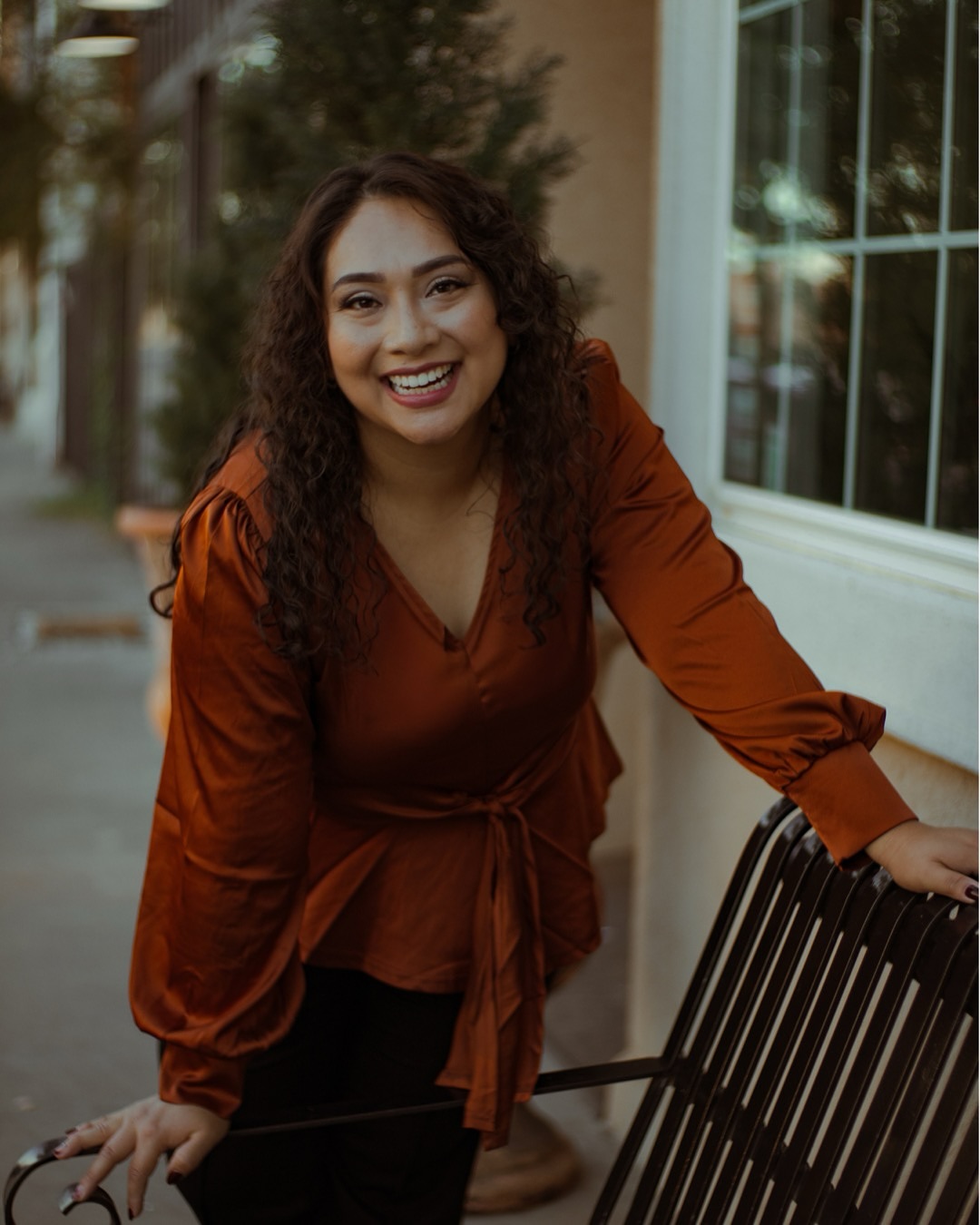 Birthday session. I love the colors. Fall isnāt truly here in Texas yet but Iām here for these colors. @medinaorie04 #northtexasphotographer #vernontxphotographer #birthdayphotography #30thbirthday #octoberbirthdays