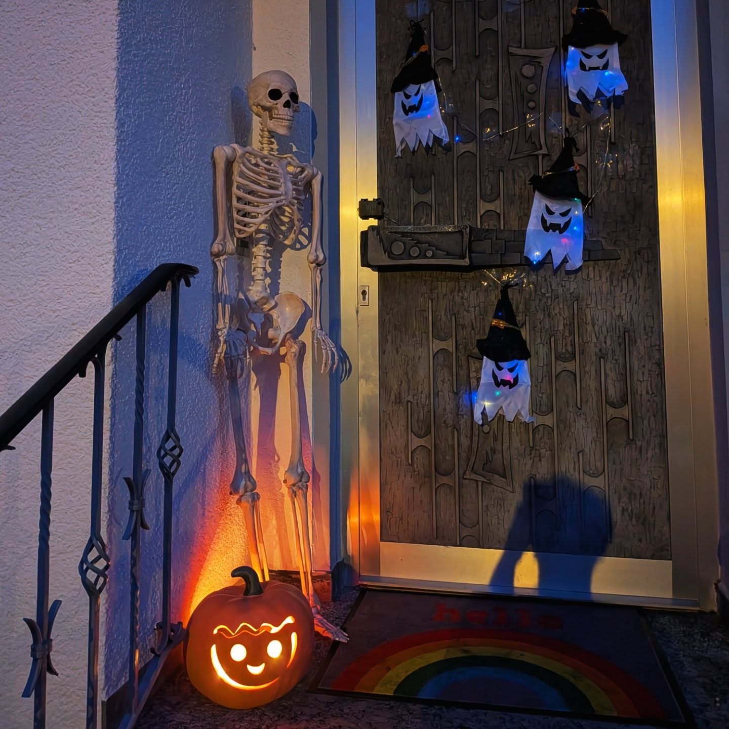 It's getting spooky 💀
#playmobil #skeleton #halloween #spookyscaryskeletons #spookyseason #playmobilpumpkin #playmobilkürbis #pumpkins #dingdong