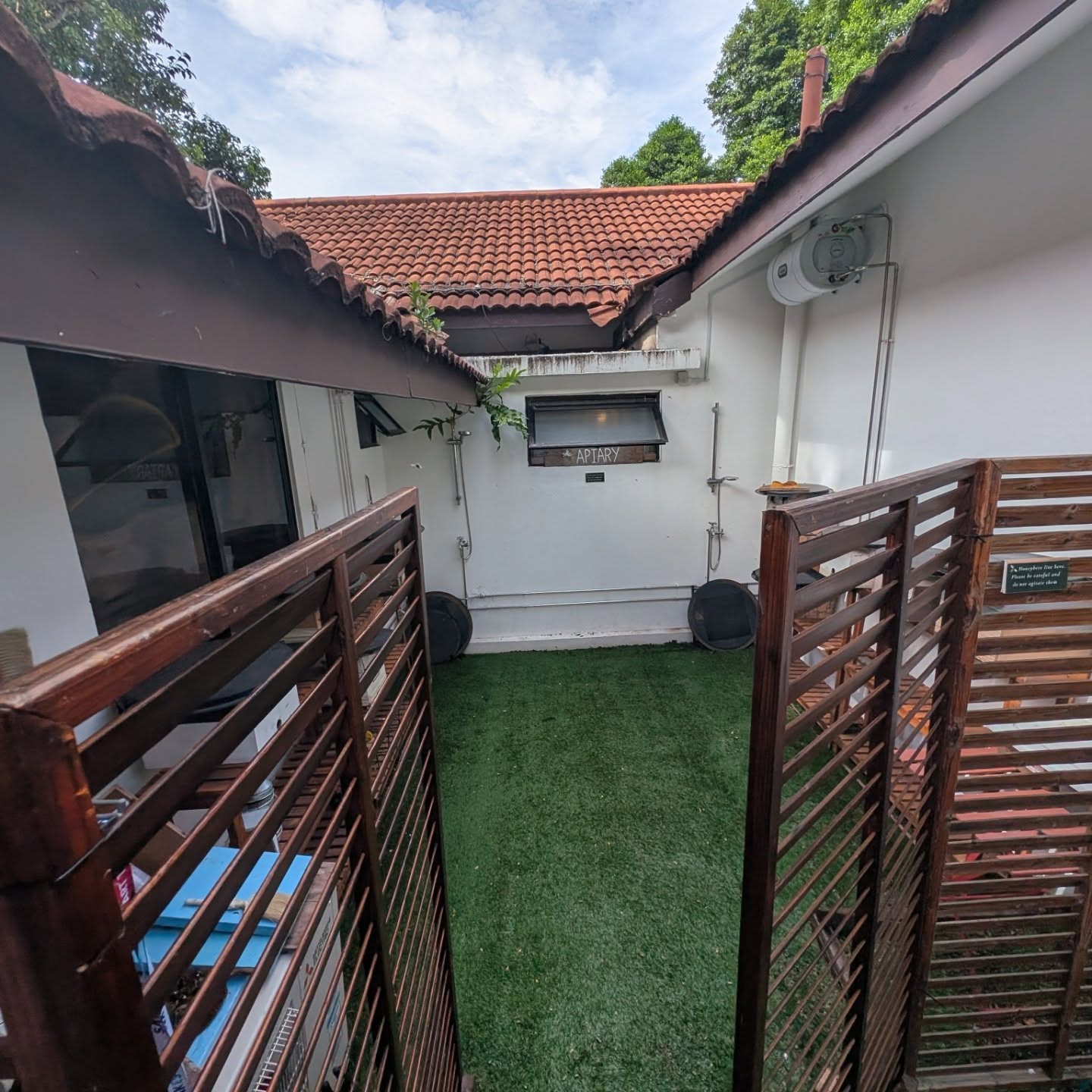 Our hotel apiary! Did you know there are only two Farmstays in Singapore? And of course, only one with bees.