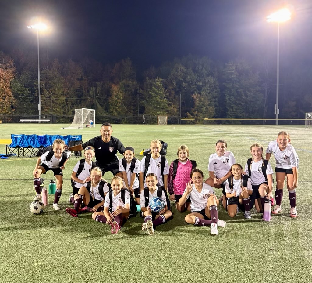 🏆State Cup Semifinals, Here We Come! 🏆
2015 Galaxy stormed past FA with a 5-0 win to advance to the State Cup Semifinals. Let’s go get that trophy!!