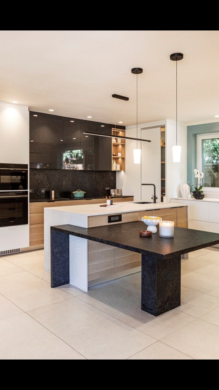 Modern beautifully designed kitchen
#camiinteriors #interiors #kitchendesign #kitchen #kitchengoals #kitchenrenovation #kitchencabinets #modernkitchen #interiorinspo #