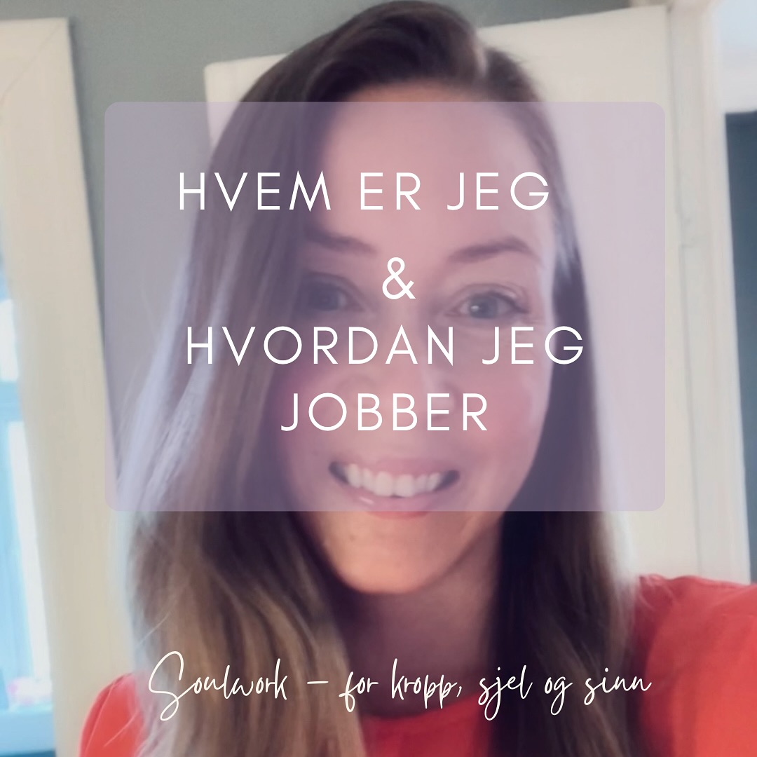 Mye har endret seg siden jeg delte historien min for snart et år siden 💜
Derfor ønsker jeg å dele en oppdatert versjon av hvem jeg er og hvordan jeg jobber i dag, både som healer, livsveileder og menneske.
Hei, jeg er Henriette ✨
Holistisk livsveileder og healer. For deg som søker indre ro, balanse og en dypere kontakt med deg selv.
Jeg møter mennesker som kjenner at noe er i ubalanse.
Noen har mistet kontakten med seg selv.
Andre bærer på uro, stress, lav energi, spenninger eller fysiske plager, som kroppen prøver å fortelle noe gjennom.
Ofte ligger det følelser, minner eller gamle traumer bak, ting som kan være vanskelig å sette ord på alene.
Jeg jobber intuitivt og helhetlig, gjennom samtaler, veiledning og AromaTouch massasje med terapeutiske eteriske oljer.
Sammen lytter vi innover, til det kroppen og følelsene prøver å formidle, og gjenoppretter forbindelsen til roen, balansen og harmonien som allerede finnes i deg.
For meg handler healing ikke om å «fikse» deg, men om å aktivere noe som allerede bor i deg.
Om å støtte deg i å finne veien hjem: til deg selv, din kraft og din indre visdom 💗
📍 Oslo
🌸 AromaTouch behandling på Klinikk Fjeld, Majorstuen
💌 Send meg gjerne en melding hvis du vil vite mer eller booke en time.
💫
#selvutvikling #vekst #indrero #balanse #aromatouch #massasje #nervesystemet #egenomsorg #egenkjærlighet #visdom #livserfaring #relasjoner