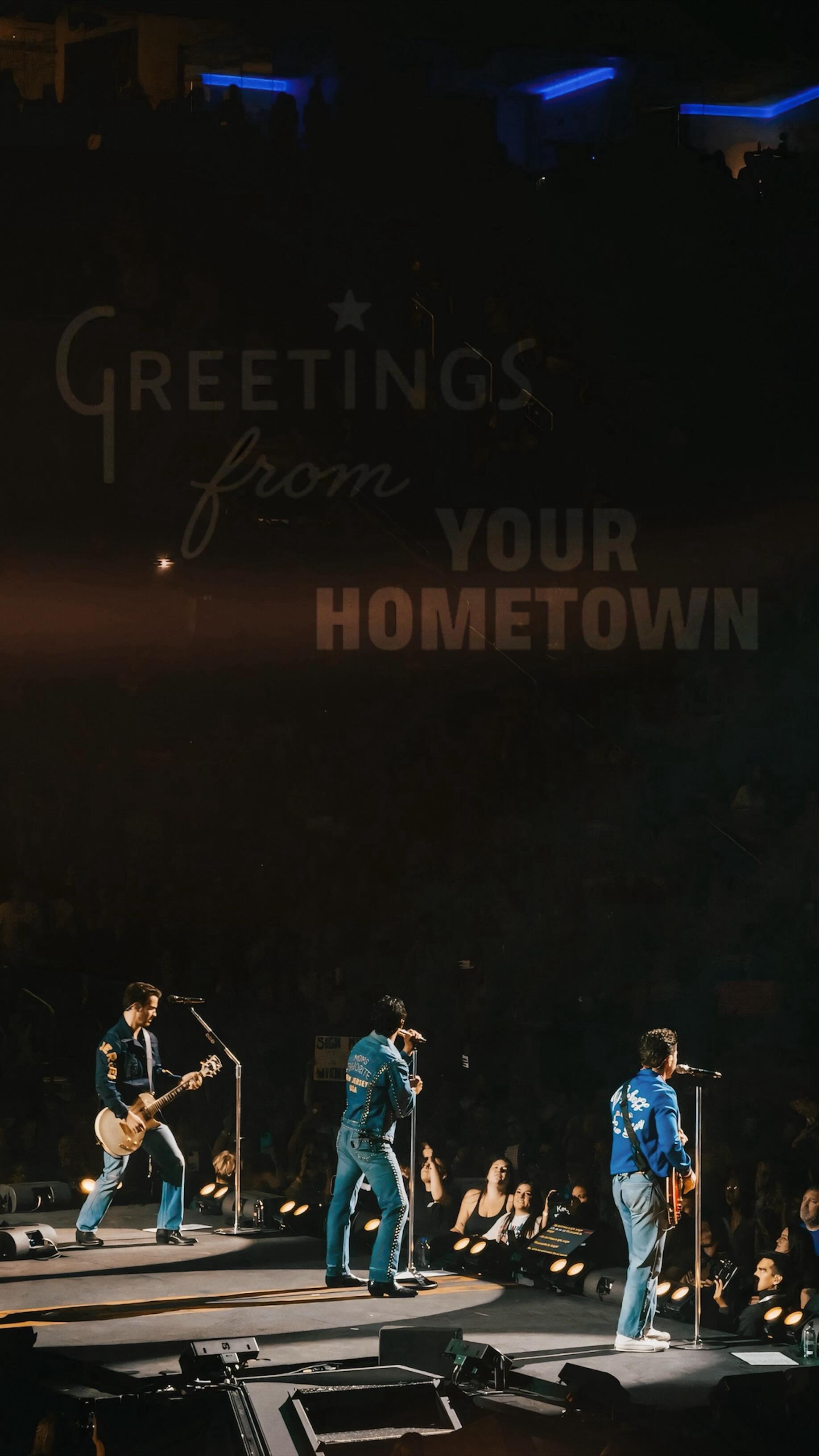 @jonasbrothers night with the girls was better anyway
🤭 but @joejonas can i bring my film cameras next time? mayhaps chicago? 👀
Greetings from Your Hometown Tour: Jonas20
Shot on iPhone 17 ProMax, Edited with @Adobe @lightroom & @photoshop
#jonasbrothers #joejonas #nickjonas #kevinjonas #greetingsfromyourhometown
#jonasbrothersconcert #concertphotography