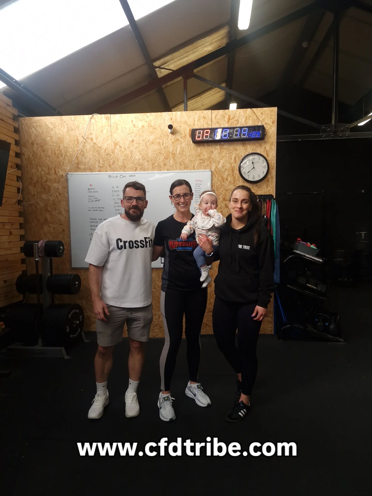 👩🎓 GRADUATION DAY 👩🎓
Yesterday was the wonderful Yvonne's last postpartum class with us before she moves full time to our regular classes starting tomorrow.
Since May Yvonne and her little one have taken part in our postpartum specfic classes to help her rebuild her strength, fitness, and confidence post baby.
After nailing some bodyweight pull-ups last week in class with Coach Gary, we decided it's definitely time she spread her wings and join the regular classes which she'd been dipping her toe in for a while anyways.
She won't be going far, amd shes more than well prepared, which is the point of what we do here in the Tribe.
It's simply a taking of the next step and an insurance that she's set up to continue her postpartum fitness journey well into the future, with the same.coaches and onw big epic community 👏
Way to go Yvonne!
________________________________________________
Want to join a community based gym?
Drop us a DM using the word "FREE TRIAL"
📍🏡 CFD Tribe, Drumcondra, D03 RH36
#communitygym #postnatalclass #postpartum #PostpartumFitness