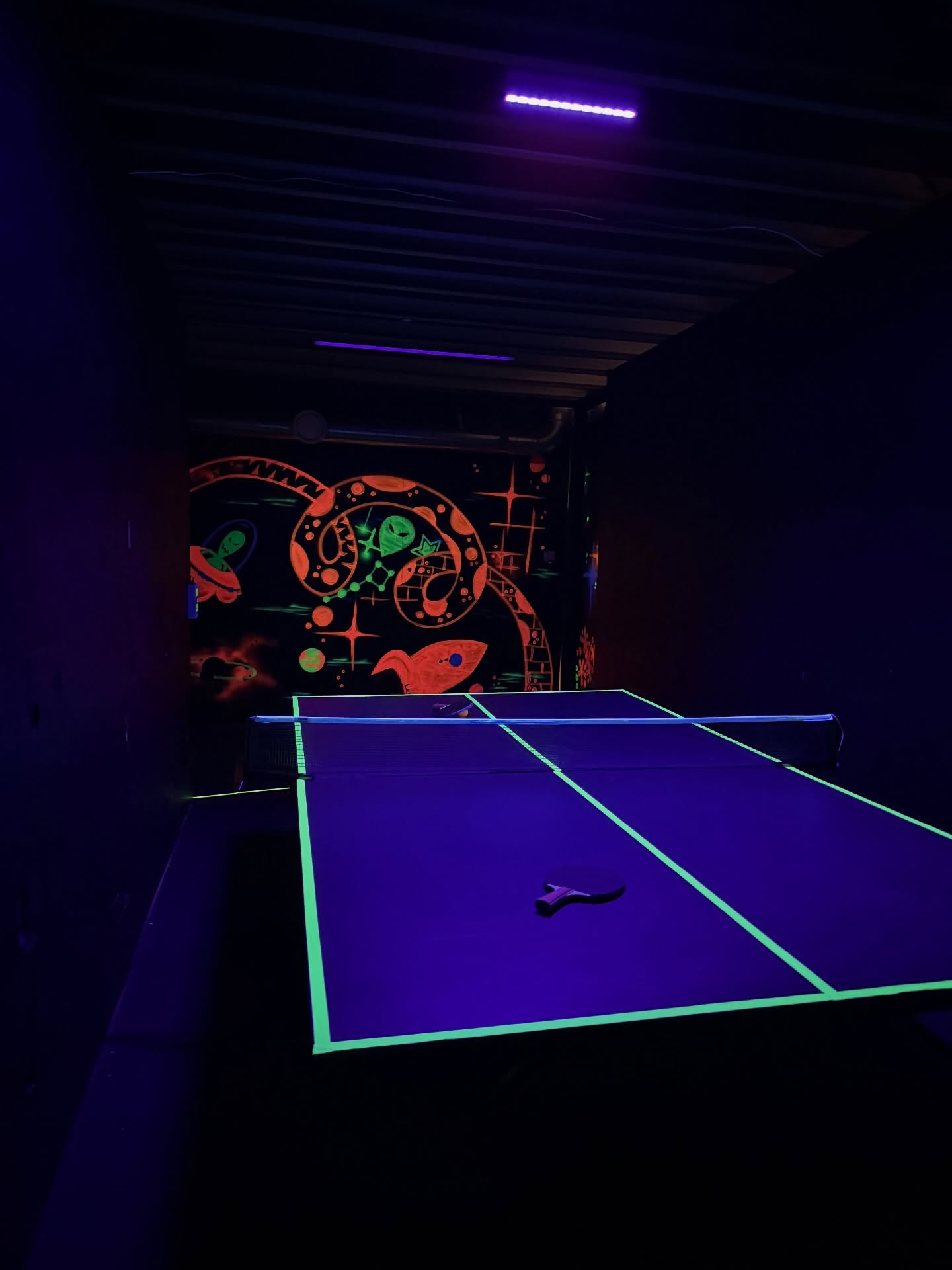 UUTUUS!🤩🤩
Nyt normaalin pingiksen lisäksi löydät meiltä myös uv pingiksen! Tule ja haasta kaverisi uv pingiksessä!🤝