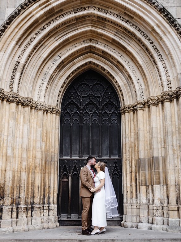 🤍
#bridalhair #weddinghair #bridalmakeup #weddingmakeup