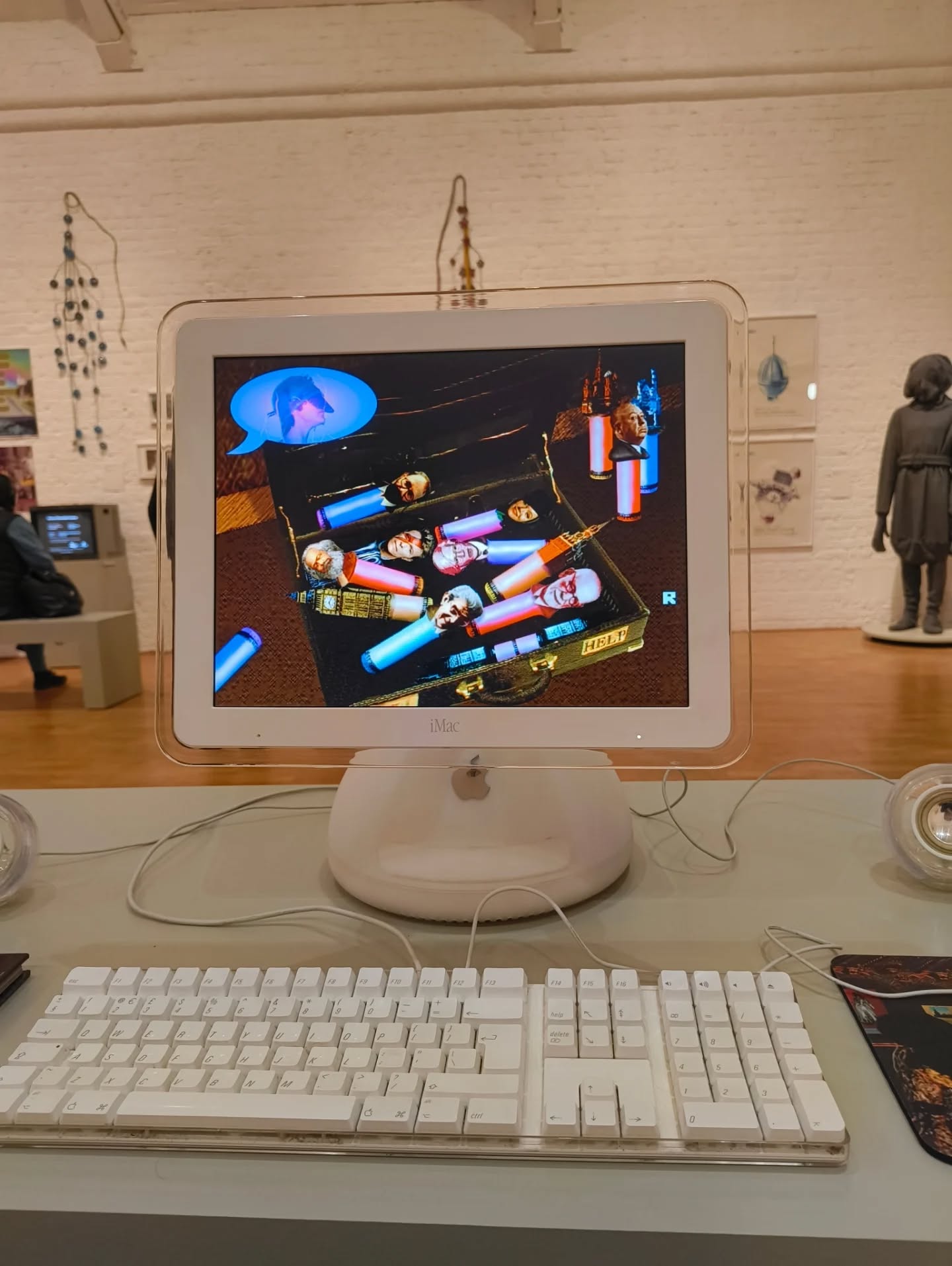 Thank you so much Modern Art Oxford for having me this placement was such wonderful opportunity 💖to help curate the studio and prepare for Suzanne Treister's: prothetic dreaming !! ☁️✨ Look out for peice I wrote for the blog coming In just over a week. 📜
#modernartoxford #gallery #fashion #art #curate