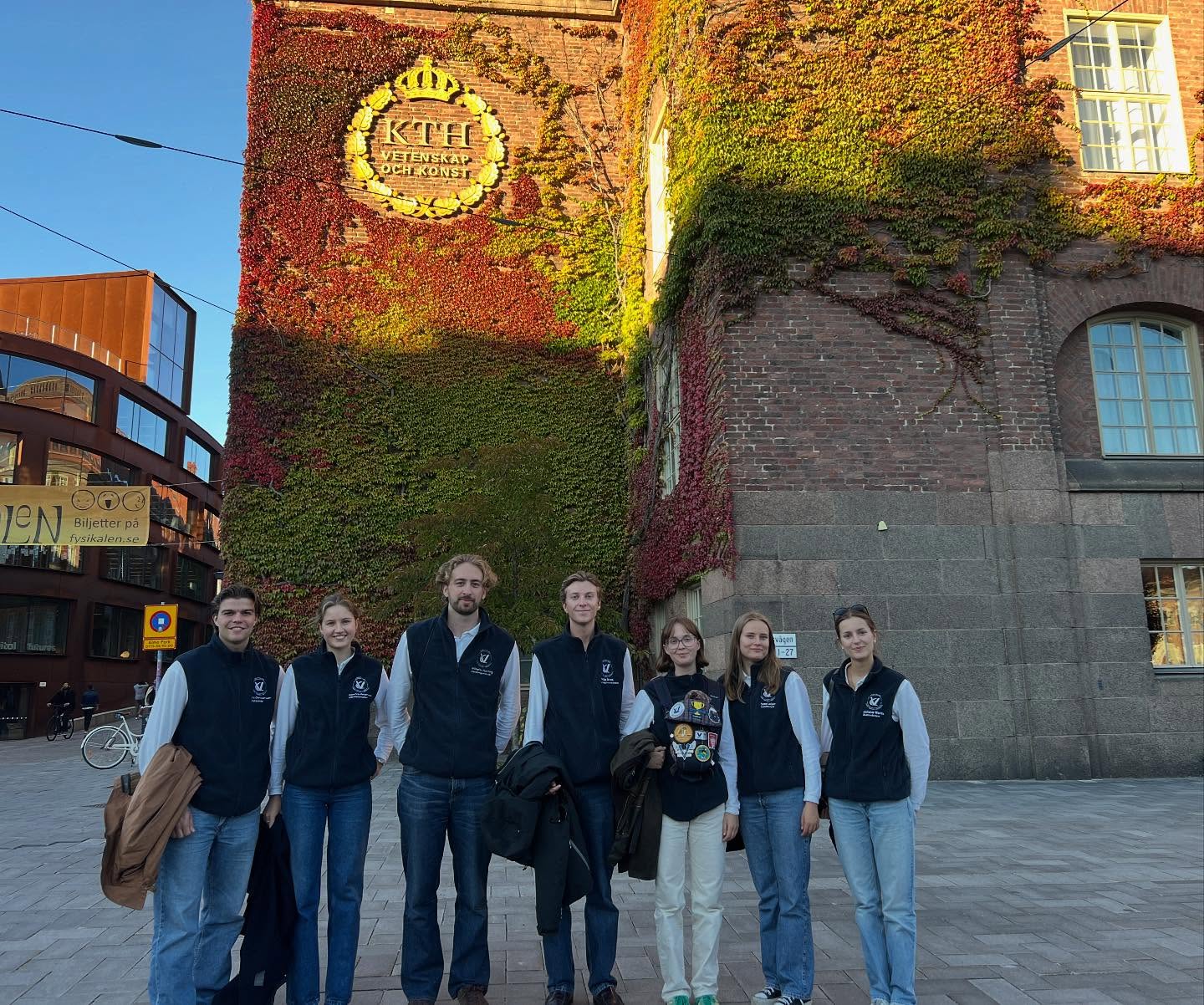 Stort tack för en grym V-konferens och en riktigt härlig helg i Stockholm @ssektionen 💙💚🧡
Tack också till @vteknologsektionen och @geosektionen.ltu alltid lika kul att hänga med er! 🌟