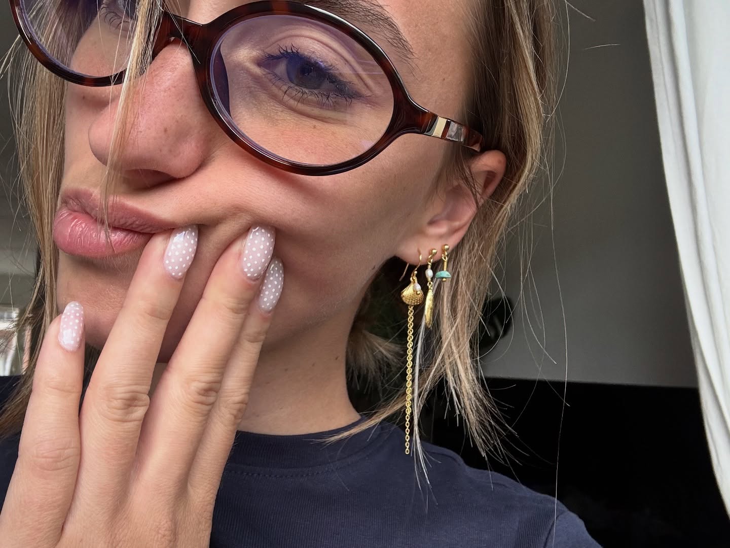 A fun mix of earrings ☀️
#handmade #jewellery #smykker #smallbusiness #earrings #øreringe