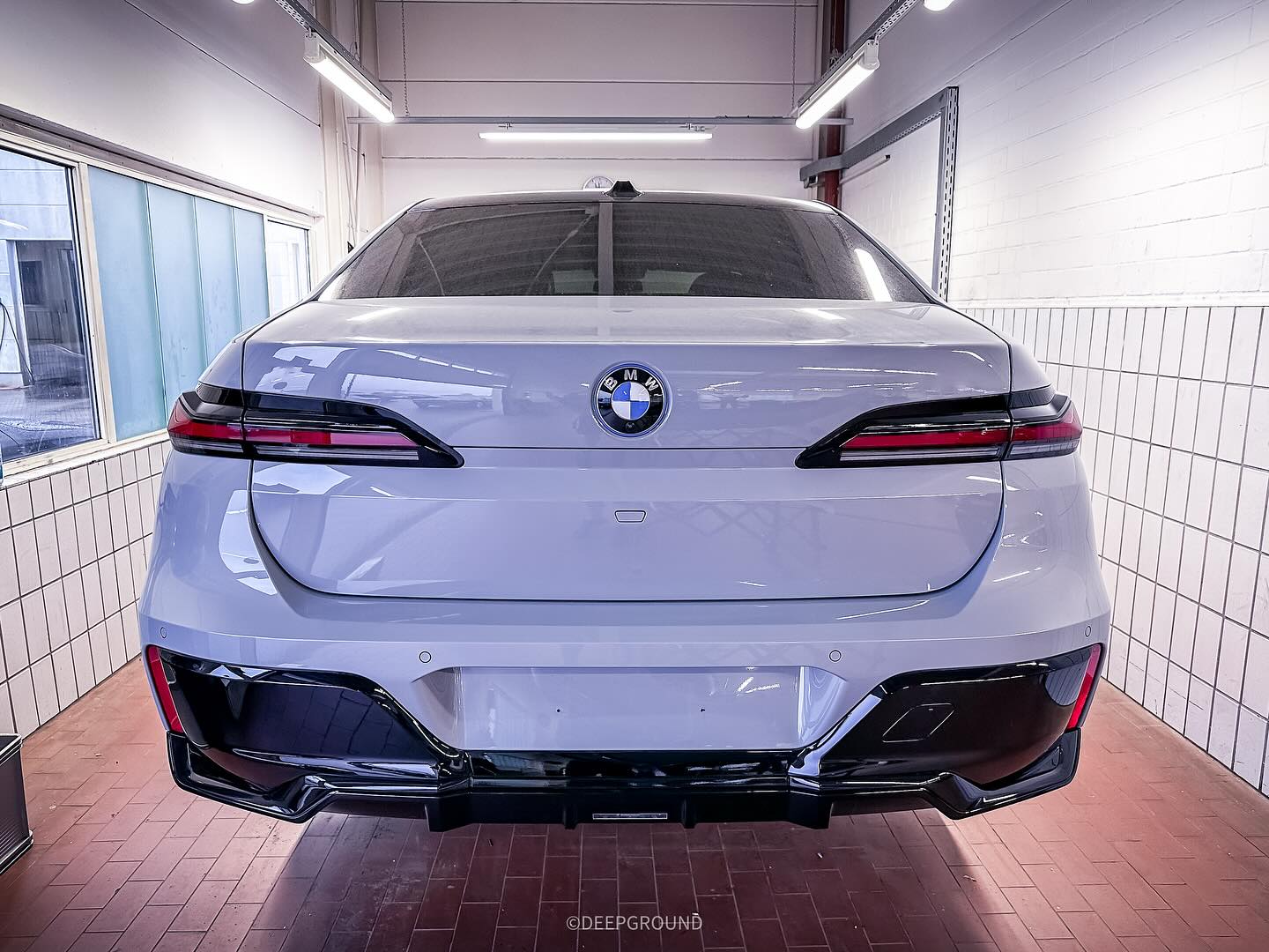 Für diesen BMW I7 gab es ein Chrome delete.
Danke für das Vertrauen! 😋
___________________________________________________ #deepground #bmw #bmwlife #wrapped #bmwgram #bmwclub #bmwnation #black #clean #carporn #cars #style #car #picture #carlife #wrappedworld #wrappedcars #tint #motorsport #perfection #insta #instagood #follow #picoftheday