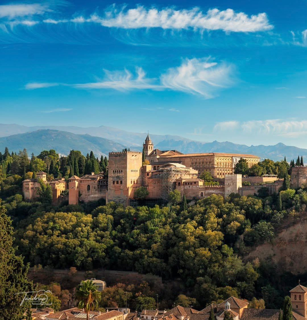 Nyt blogindlæg om Alhambra ⭐
Link i bio 😊
-
-
-
#architecturelovers #tandrup_photography #granada #rejseblog #islamicart #worldheritage #alhambra #spainarchitecture #slowtravel #generalife #visitgranada #culturalheritage #andalucia #palacegardens #micheltandrup #rejseinspiration #travelblog #historicplaces #spaintravel #archdetails #europevacation #nasrid #rejse #moorisharchitecture #unesco