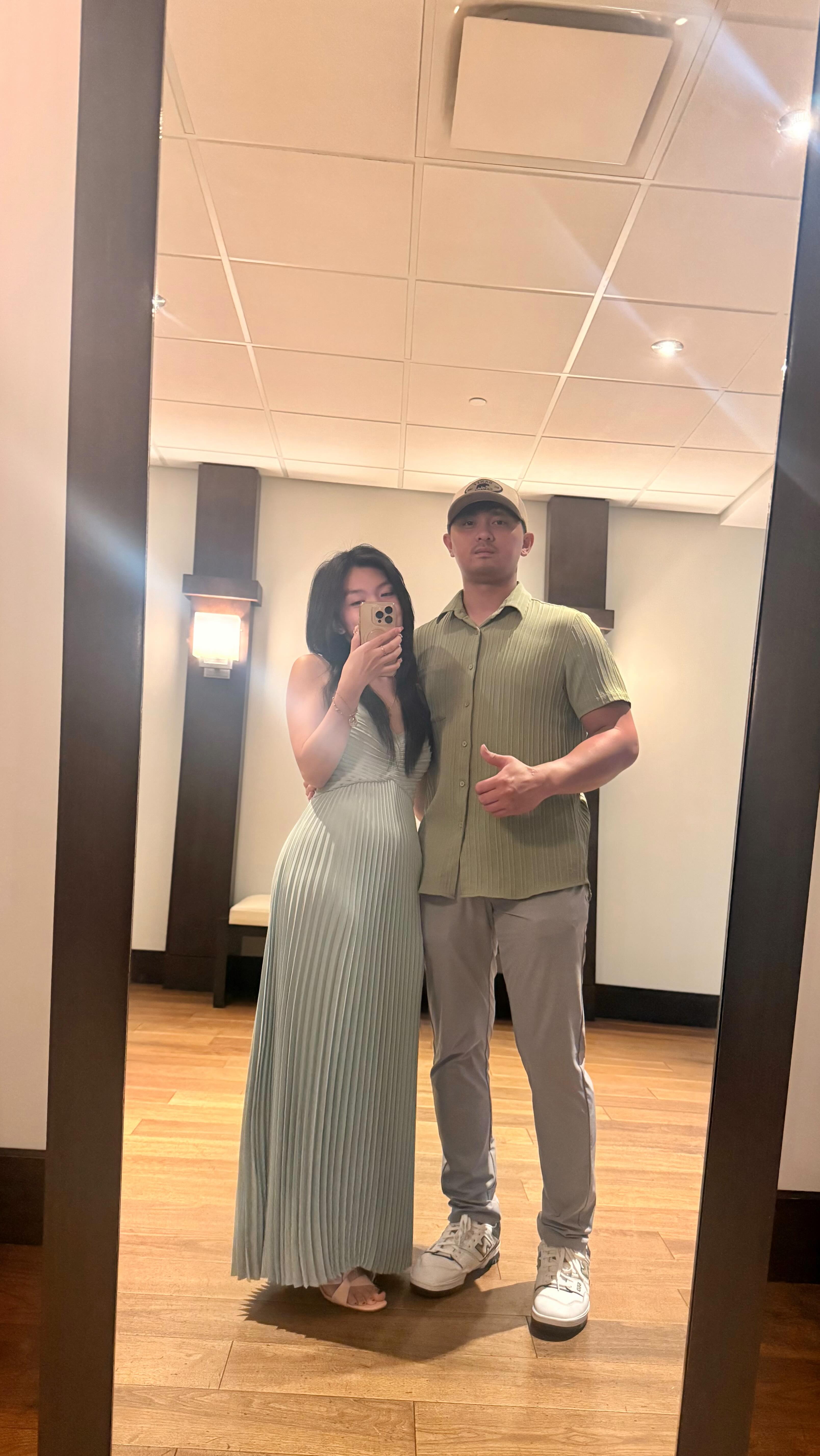 Accepted our vendor Era 😆
🎶this is our life
🤭he didn’t have a choice
….
glynisEVENTS:
Mirror sign • Large flowers • Photo booth • Audio Guest Book • Video Guest Book • Backdrop rentals
#EventTrends #MemoryMakers #ReelMoments #EventReels #EventVibes #TransitionTrend #PhotoBoothFun #ReelTrend #EventVendors