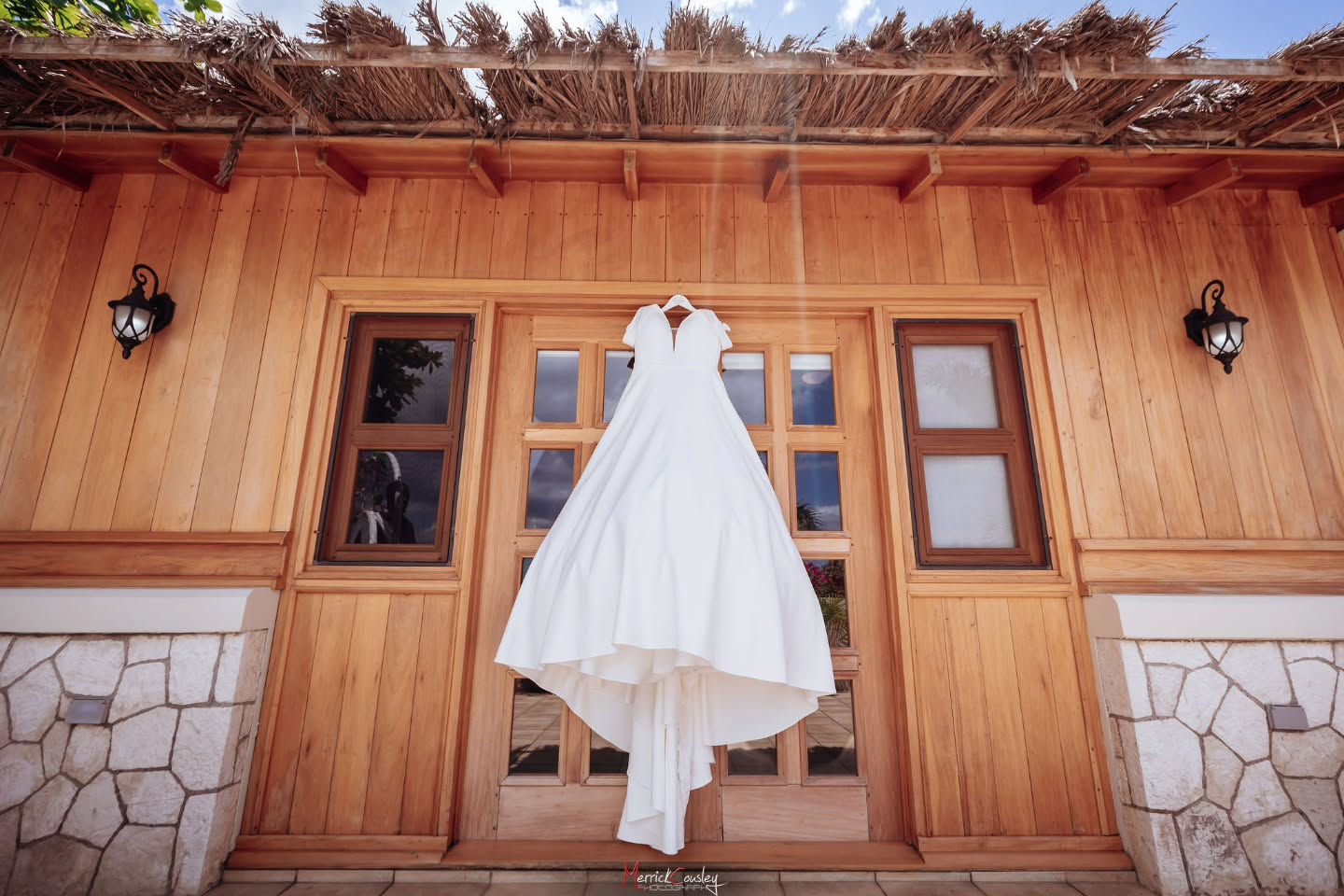 Recap of a love story that enchanted the cliffs of Negril.