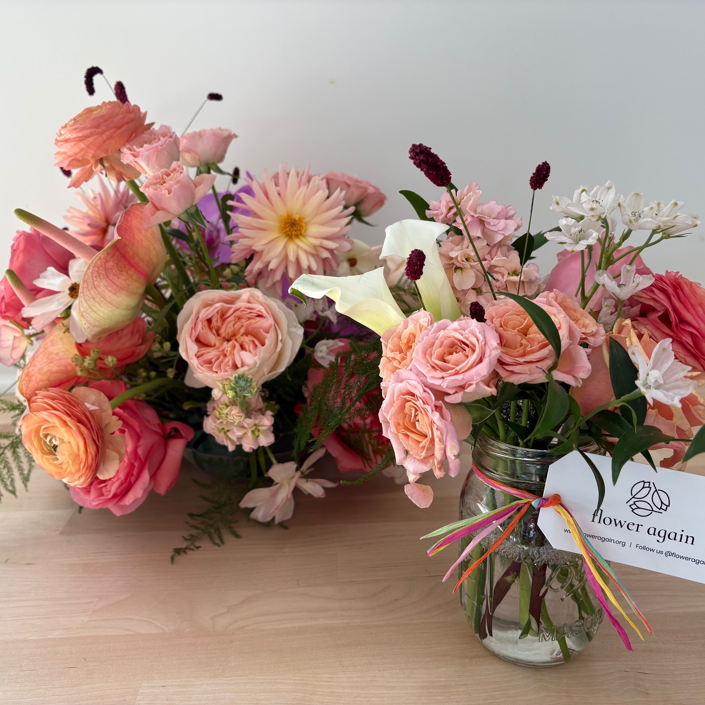 Ahhh, the 'before' & 'after' florals. The gorgeous 'before' flowers were designed by @damselfly.designs for Chloe & Max's recent wedding. The 'after' flowers were reimagined by our volunteers at Flower Again after a late night donation pickup. Click through for the transformation when combined by our weekly donation from the growers @connecticutflowercollective. These beautiful fall flowers made their way to the patients at the Norwalk Care Center and The Villa Nursing Home in Stamford, as well as members of the Stamford Senior Center who created their own arrangements to take to those who could use some sunshine. Thank you @chloe.shapiro 👏