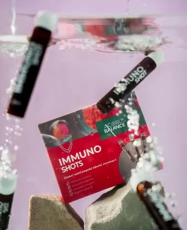 🔻 Kāpēc izvēlēties IMMUNO SHOTS?
1. Koncentrēts uztura bagātinātājs, lai ātri un efektīvi uzlabotu imūnsistēmas darbību
2. Efektīvākās, imunitāti uzlabojošās sastāvdaļas vienā produktā
3. Ērts lietošanas veids
🔻 Svarīgākās sastāvdaļas:
- Ārstniecības sēnes - reishi un šitaki
- Melnais plūškoks
- Ehinācija
- Propoliss
🔻 Izmēģiniet arī IMMUNO GUMMIES un IMMUNO šķiedrvielas + dzīvotspējīgās baktērijas.
Iepazīstieties ar mūsu produktiem mājaslapā!