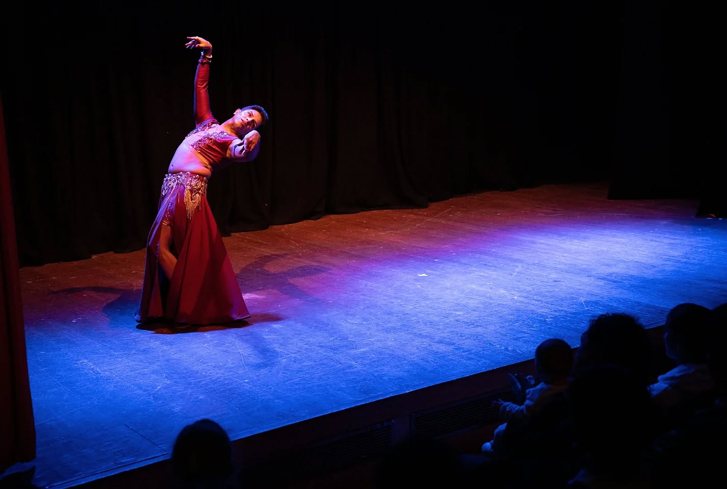 Images from our Magic Hafla, show staged at the Sean O'Casey Theatre on the 5th of October 2025. Artistic and Executive Production by Cida Arcanjo. Photos by Zofia J Photography.
✨💃✨
Get ready for our next event: A Night At The Harem 2026
🔥🔥🔥
#bellydance #lovebellydance #bellydancequeens #dublinbellydance #yallabellydance