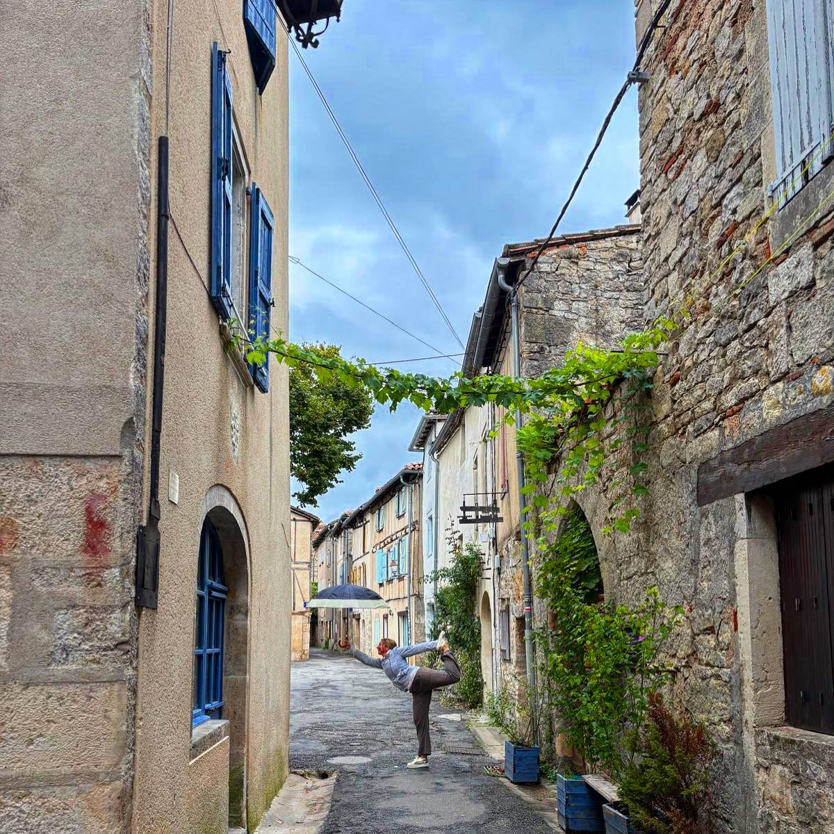 2 weeks until the pumpkin yoga workshop
2 hrs of vinyasa, yin and meditation
Brixton community centre
10am-12 Sunday 26th October
Message to save your space
.
.
#plymflowyoga #yoga #yogapractice #flowyoga #vinyasa #vinyasaflow #yogaclass #plymstock #plymouth #yealmpton #yealmptoncommunitycentre #brixtondevon #southhams #devon #yogaworkshop #yin #meditation