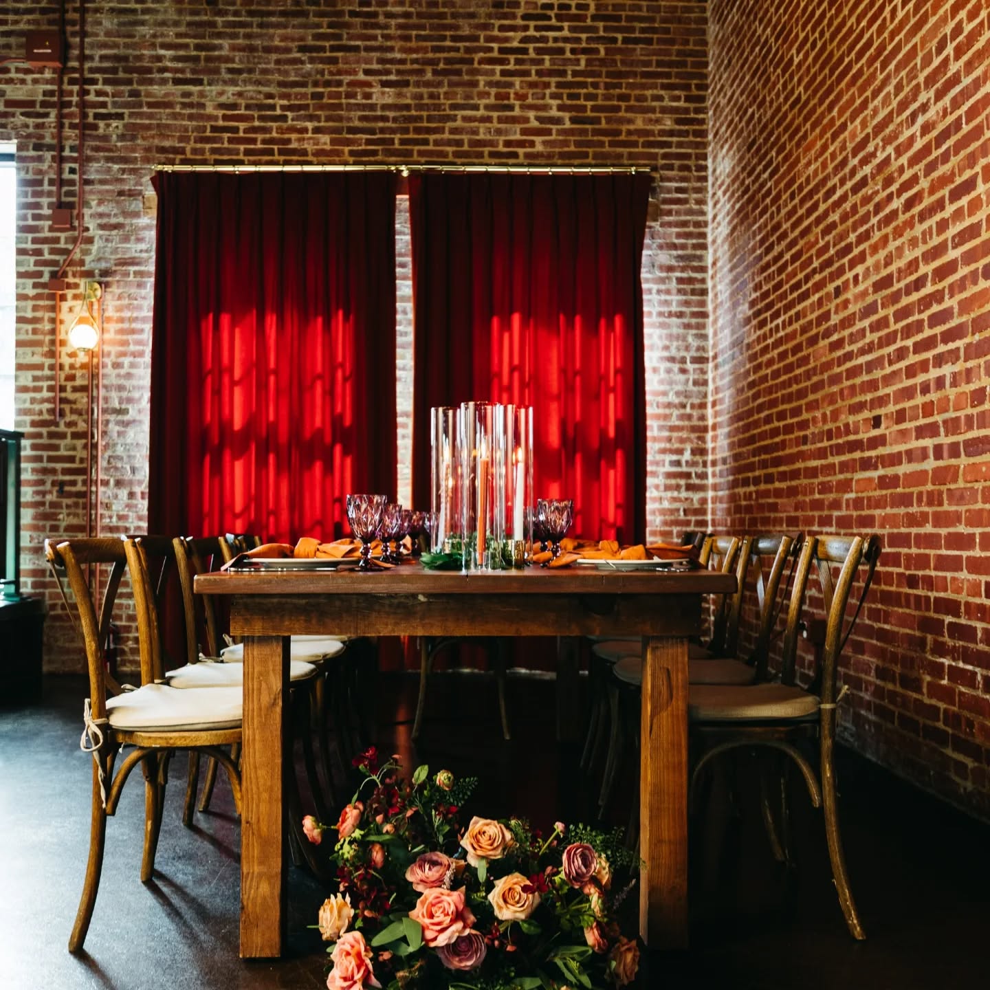 📣 ANNOUNCEMENT TIME 📣
After months of planning, brainstorming, and designing, Sleeping Bee Designs is excited to announce that we've entered into offering rentals.
These aren't just your Amazon buys. They're curated items that we feel add texture and interest. Bud vases, sweetheart and horah chairs, and so much more coming.
We have our custom farm tables completed and stained a beautiful warm color. 96 inches long and 43 inches wide these big guys seat 10 COMFORTABLY with chargers and multiple pieces of glassware. This was a major goal of ours because that end seat can feel tight sometimes and we want all of the space possible for decor and food 😍
Our inventory is going to continue to grow as our sweetheart tables, arches, and Chuppahs are currently being built.
We'll also be adding lounge furniture and rugs. So make sure you're checking Instagram regularly!
The rentals page is live on our website (which you can access from our Linktree in bio).
Cannot wait to curate amazing things for you. Here's to the next chapter of SBD and watching the Hive grow. 🐝
All catalog photos from @seanxreel