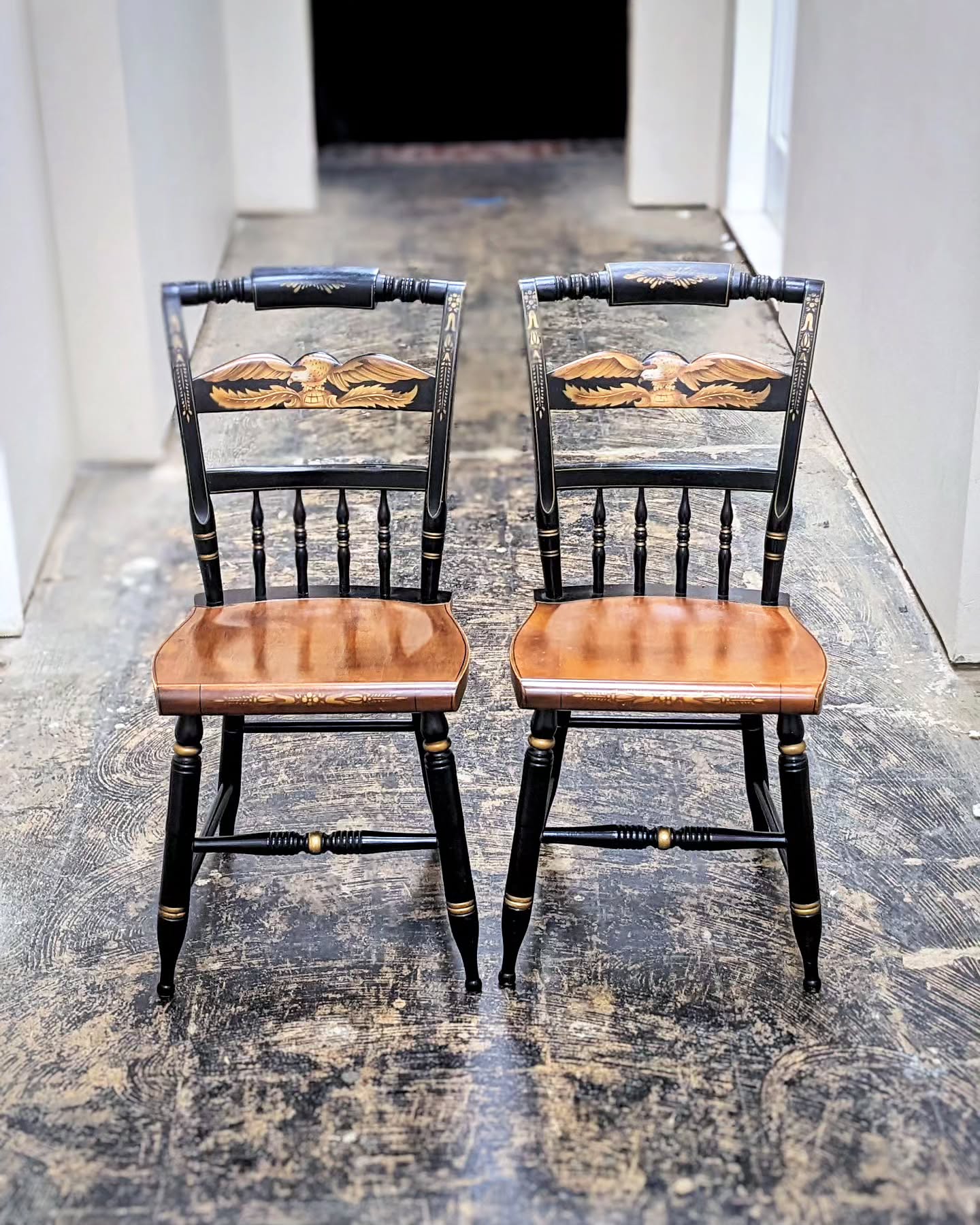 I've been not so great with getting before shots lately, but here's two nice Hitchcock chairs recently completed: one only had a poorly executed repair to the crest rail corrected, and the other cad the seat refinished to remove a large dark stain in the wood.
#furniturerestoration #furniturerepair #furniturerestorer #hitchcockchairs #restoredinbaltimore