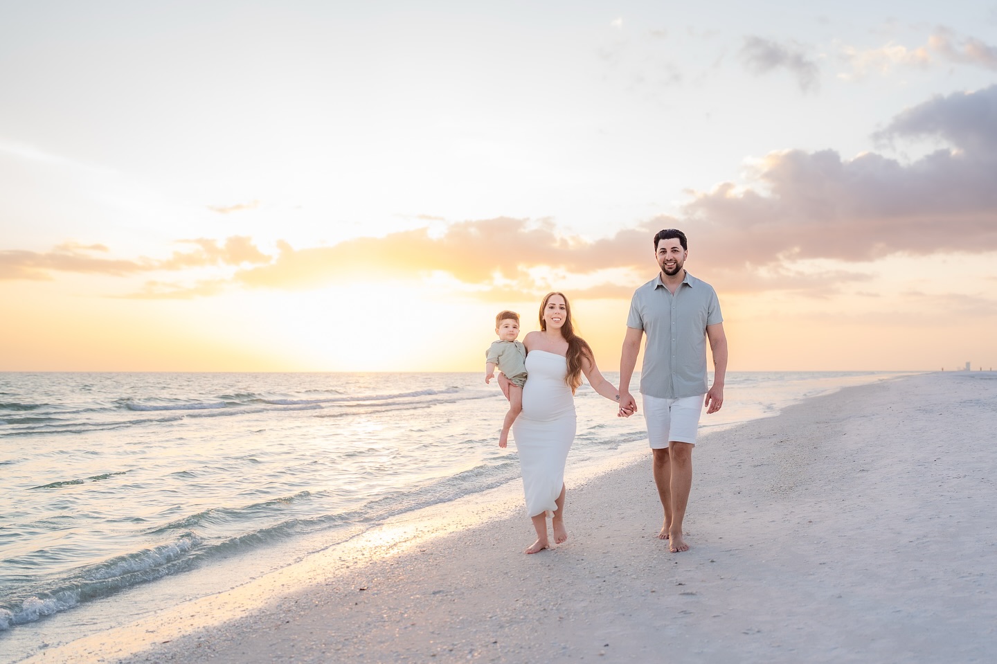 Steps in the sand, memories in the making. #swflphotographer #naplesphotographer #ftmyersphotographer #bonitaspringsphotographer