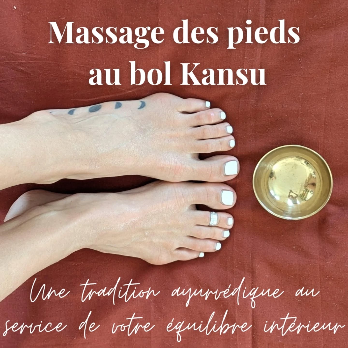 Massage des pieds au bol Kansu
Une invitation au lâcher-prise et à l’harmonisation intérieure…
Ce massage traditionnel issu de l’Ayurveda se pratique avec un petit bol en alliage de métaux,
principalement le **cuivre**, reconnu pour ses vertus équilibrantes.
Il apaise le feu intérieur 🔥 (Pitta), calme le mental, réduit le stress et améliore la qualité du sommeil.
Il agit en profondeur sur les zones réflexes des pieds, stimulant l’énergie vitale et favorisant la détente
globale du corps et de l’esprit.
Un rituel doux, enveloppant, profondément régénérant...
À découvrir dans mes soins 🕉️
#massageayurvedique #bolkansu #bienetre #soinholistique #ayurveda #massageenergetique
#detente #soindespieds #relaxationprofonde #rituelayurvedique #cuivretherapie #lyonbienetre