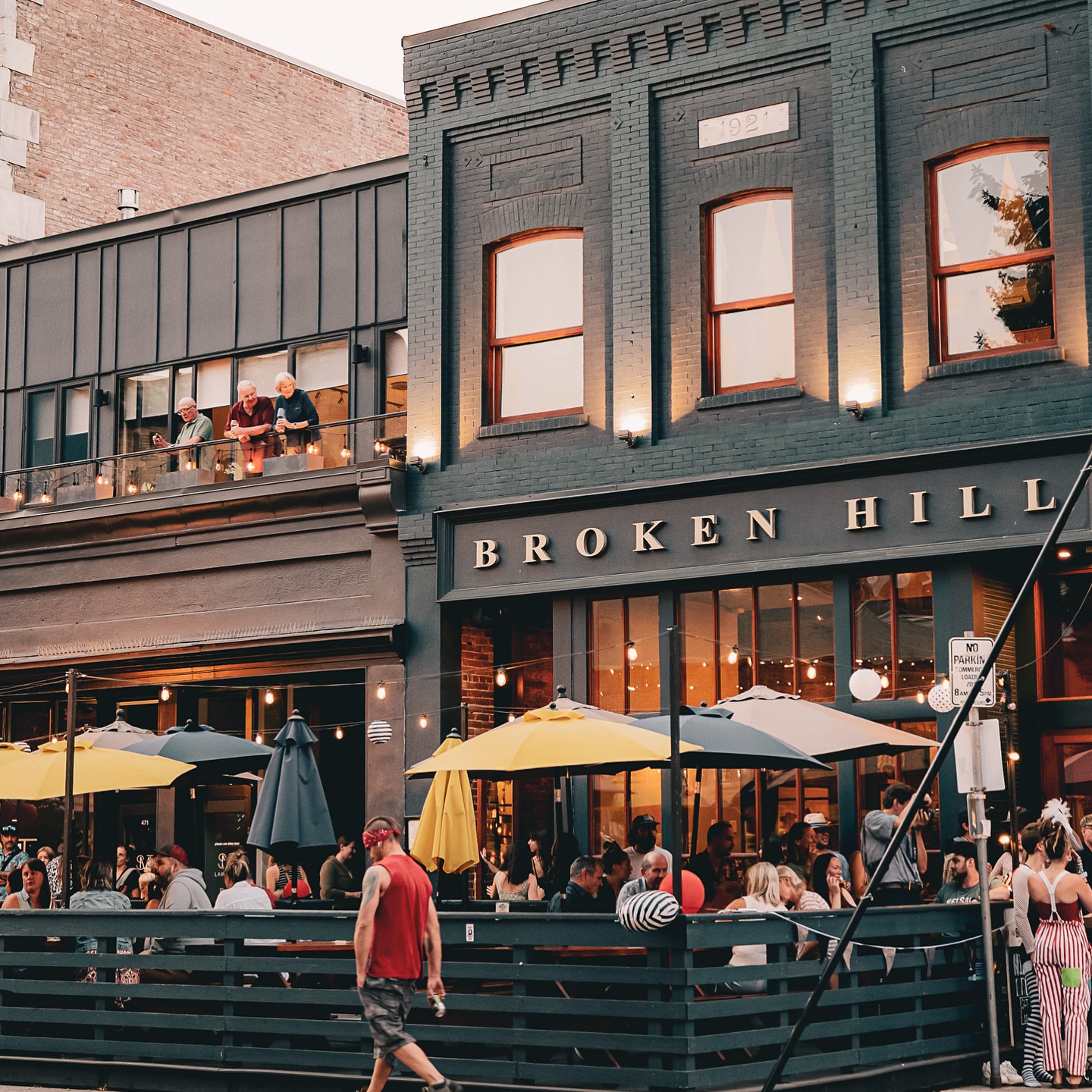 Last Fri for patio sessions this year. It all comes down Wed. Cheers to everyone for the best Summer ever❤️