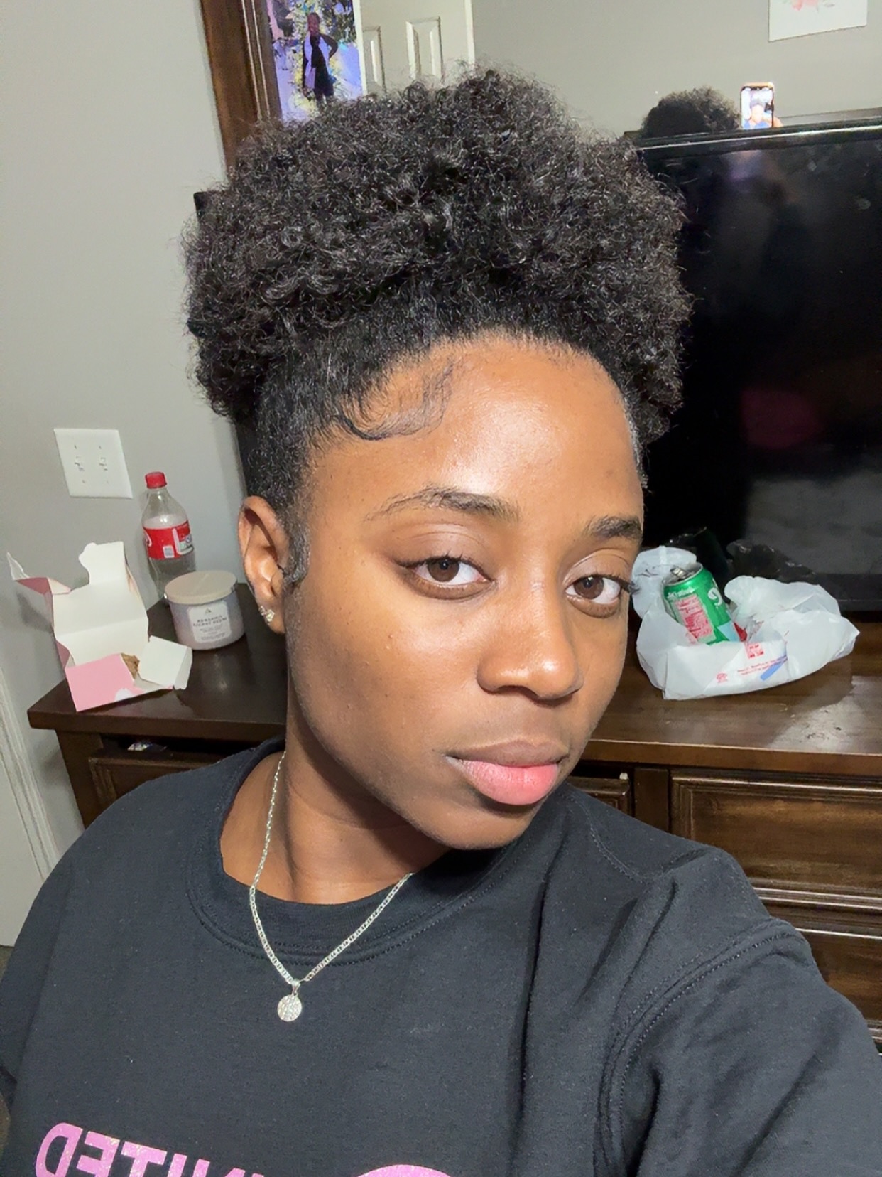 Real results. Real glow. Real confidence 🫶🏽✨
Our babe @elyshaashira shared her journey with us — and this transformation says everything! 💖
From dark spots & uneven texture ➡️ to healthy, hydrated, and glowing skin.
The JDSkin Peach Probiotic Set helps restore your skin barrier, fade marks, and bring back that natural radiance you’ve been praying for ✨
This isn’t overnight — it’s consistency + self-care 🩷
💧 Tap link in bio to start your glow story today.
Use code: save15 for 15% off 🛍️
#jdbeautee #explore #hydratingskincare #pinkskincare #skincaretips101 #hydratingcleanser #plantbasedskincare #koreanskincareroutine #skincaresale #skincareaddiction #skincareaddicts #kbeautyskincare #kbeautyaddict
#kbeautyreview #veganskincareproducts #hydratingserum #beforeandafters