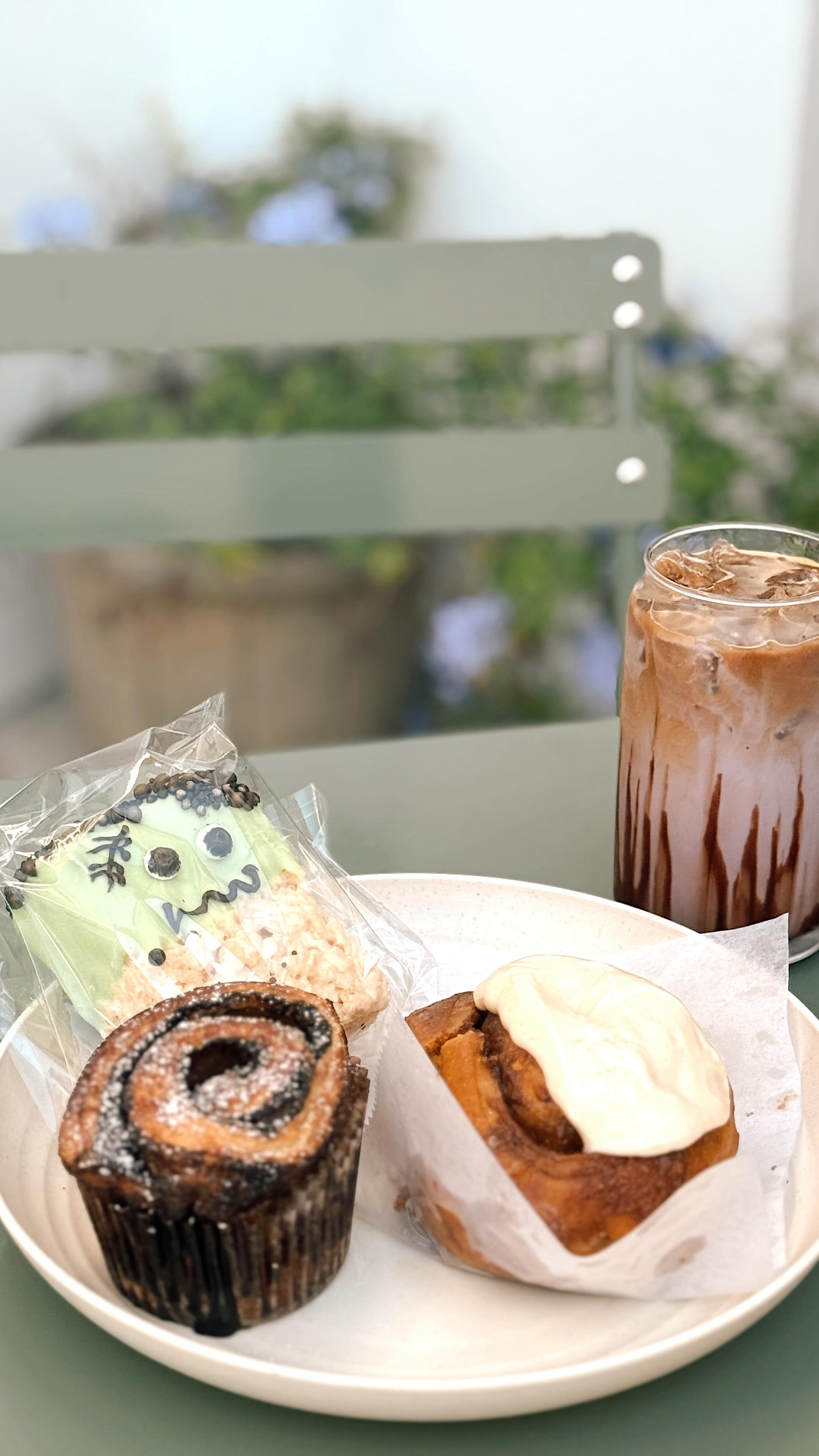 Take a minute to savor the small fun, beautiful, interesting, sweet moments today!
I love watching the rice crispy bars being made, it’s like slime you can eat haha.
What kind of desserts do you want to see BTS next??