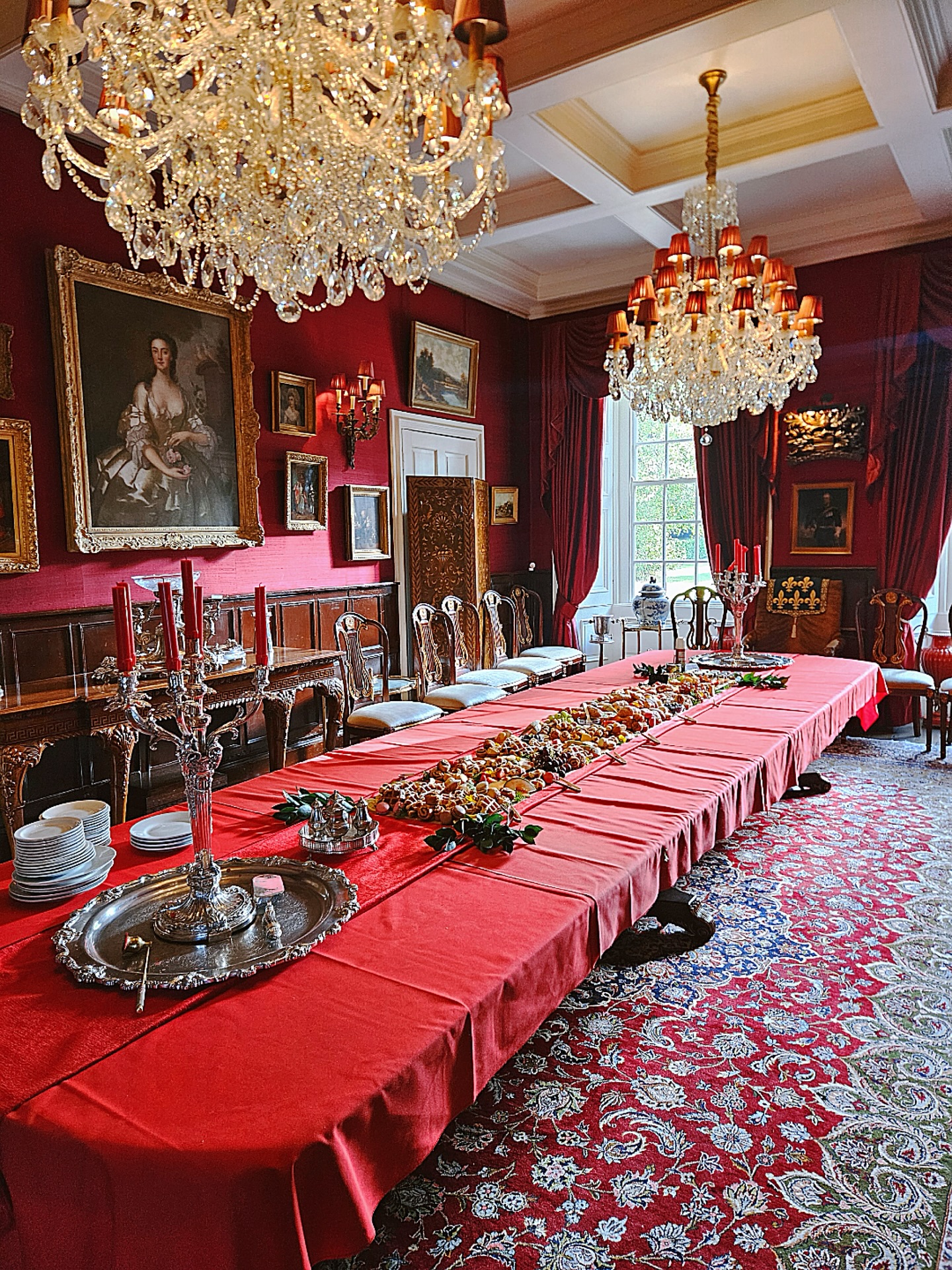 Day 3 | Flat Sweet Breakfast Grazing Table to end the Wedding weekend 🥐
Having a quick and easy final-day cleanup for our clients in this beautiful house✨