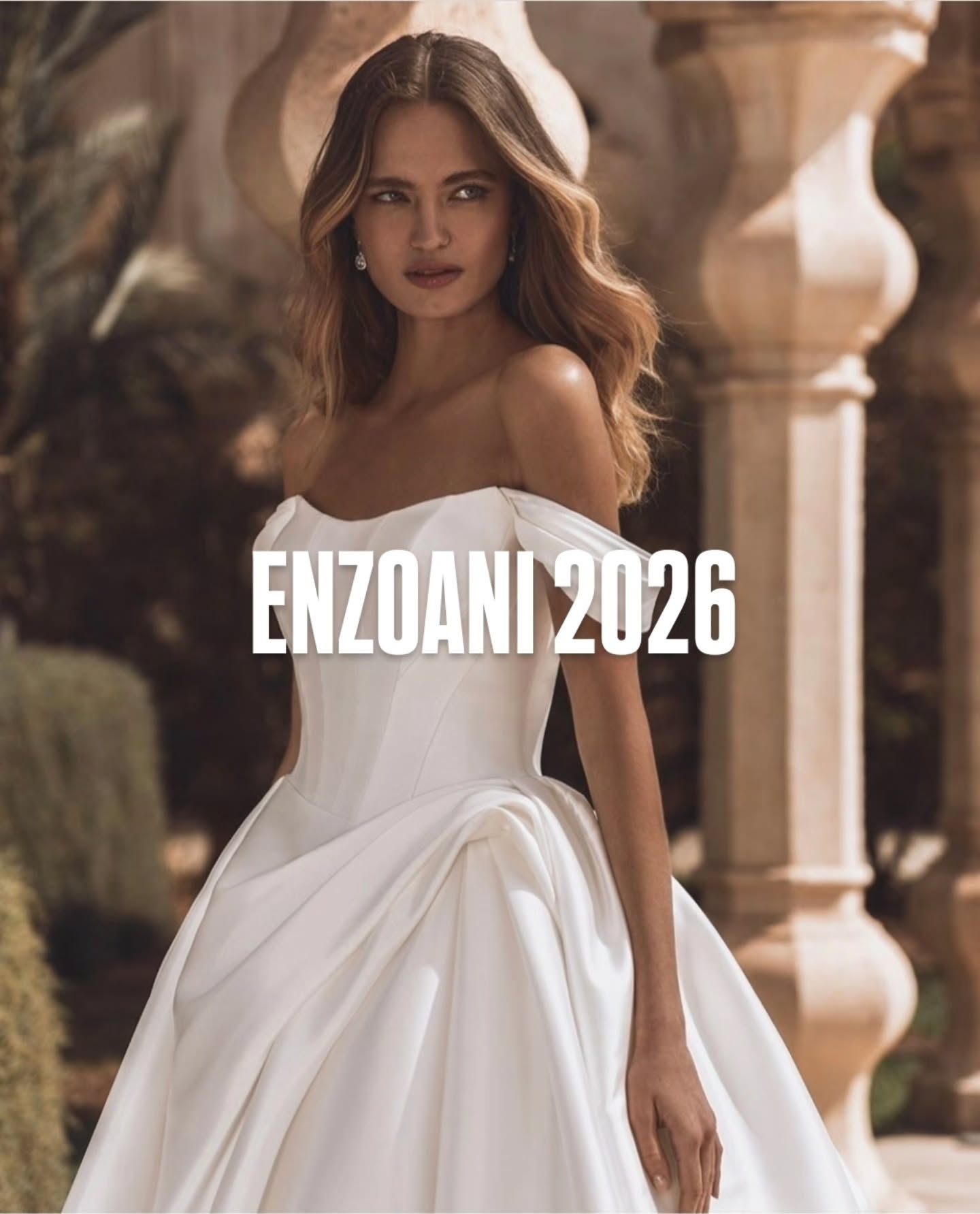 Keep it clean but make it iconic! 🌟 @enzoani 2026 
@thebridalcollectiveco #Enzoani