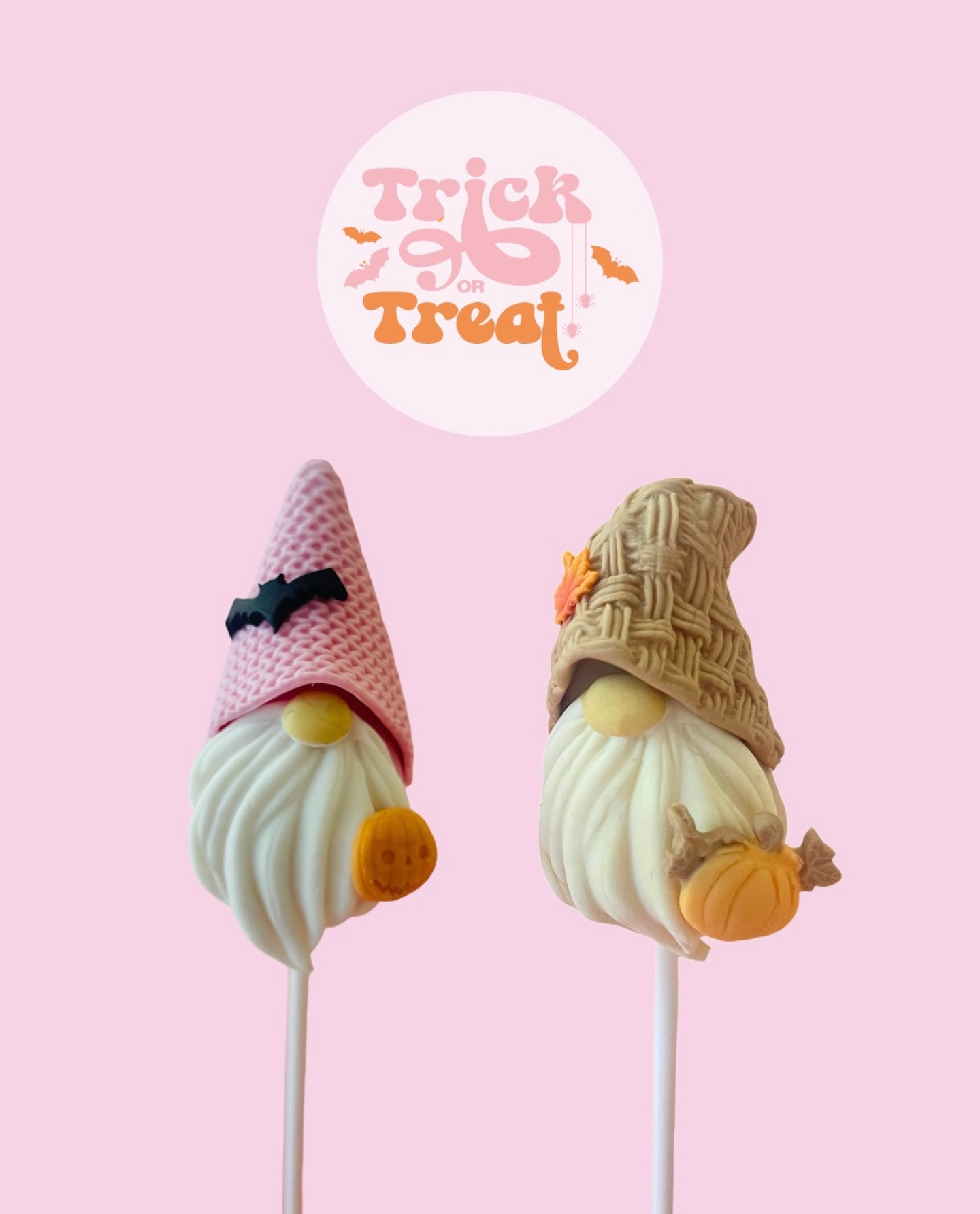 👻✨ These little gonks aren’t here to haunt - they’re here to treat! 🎃🍭
Our Trick-or-Treater Gonk Cake Pops are the sweetest gnomes you’ll meet this Halloween.
Perfect for parties, gifting, or sneaking a spooky snack. 💀🕸️
To purchase click the shop link in the bio or on the product image above -x-
#halloween #HalloweenTreats #CakePops #SpookySweet #TrickOrTreat #cakedecorating #cakes #cakepops #cakepopsofinstagram