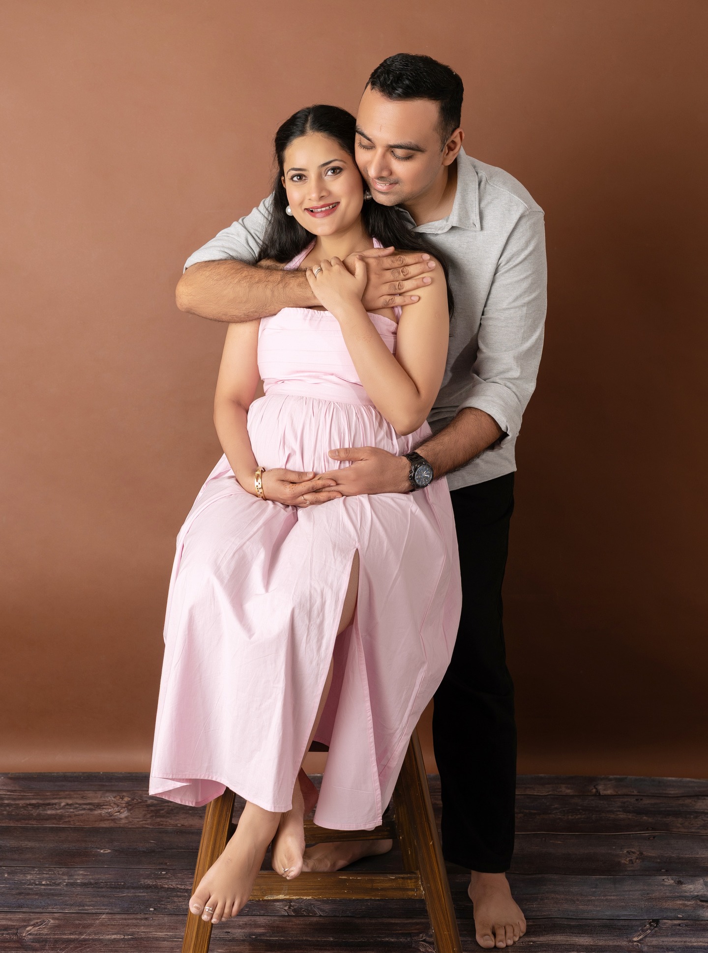 ❤️❤️ Maternity Shoot ❤️❤️
For bookings, please WhatsApp or call @9074666606
Website: https://newbornbabyshoot.com
#maternityphotography #maternityshoot #maternitybhopal #photography #newbornphotography #pregnancy #maternityphotoshoot #newborn #maternityphotographer #familyphotography #baby #love #maternityfashion #momtobe #photographer #parents_to_be #aigenerated @sonyalphagallery