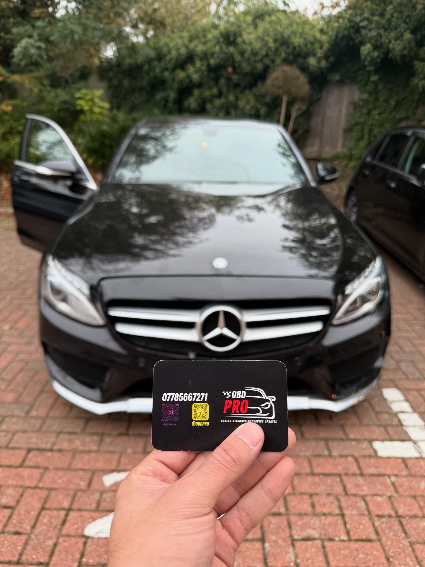 MERCEDES C-CLASS w205 💨🚗 APPLE CARPLAY/SCREEN MIRRORING FITTED TO FACTORY HEAD-UNIT ✅ 🔌 MODULE ADDED TO FACTORY HEAD-UNIT WHICH RETAINS OEM FUNCTIONALITY WHILST ADDING EXTRAS;
✅ Apple CarPlay
✅Airplay (Screen Mirroring)
✅Android Auto
✅Auto Link
✅USB Video Playback
✅Camera retrofit options (front & rear)
✅High quality fast system
✅YouTube & MUCH MORE!
Message us for any enquiries! 📥
#landrover #rangerover #mercedes #cclass #videoinmotion #coding #diagnostics #discovery #carhacking #services #mercedescoding #bmw #4series #convertible #f33 #Audi #rsq8 #quattro #audia3 #Audiq8 #q8 #mediabox #lamborghini #urus #performante #seat #cupra #carcustomisation #carupgrades #cclass #mercedes #w205