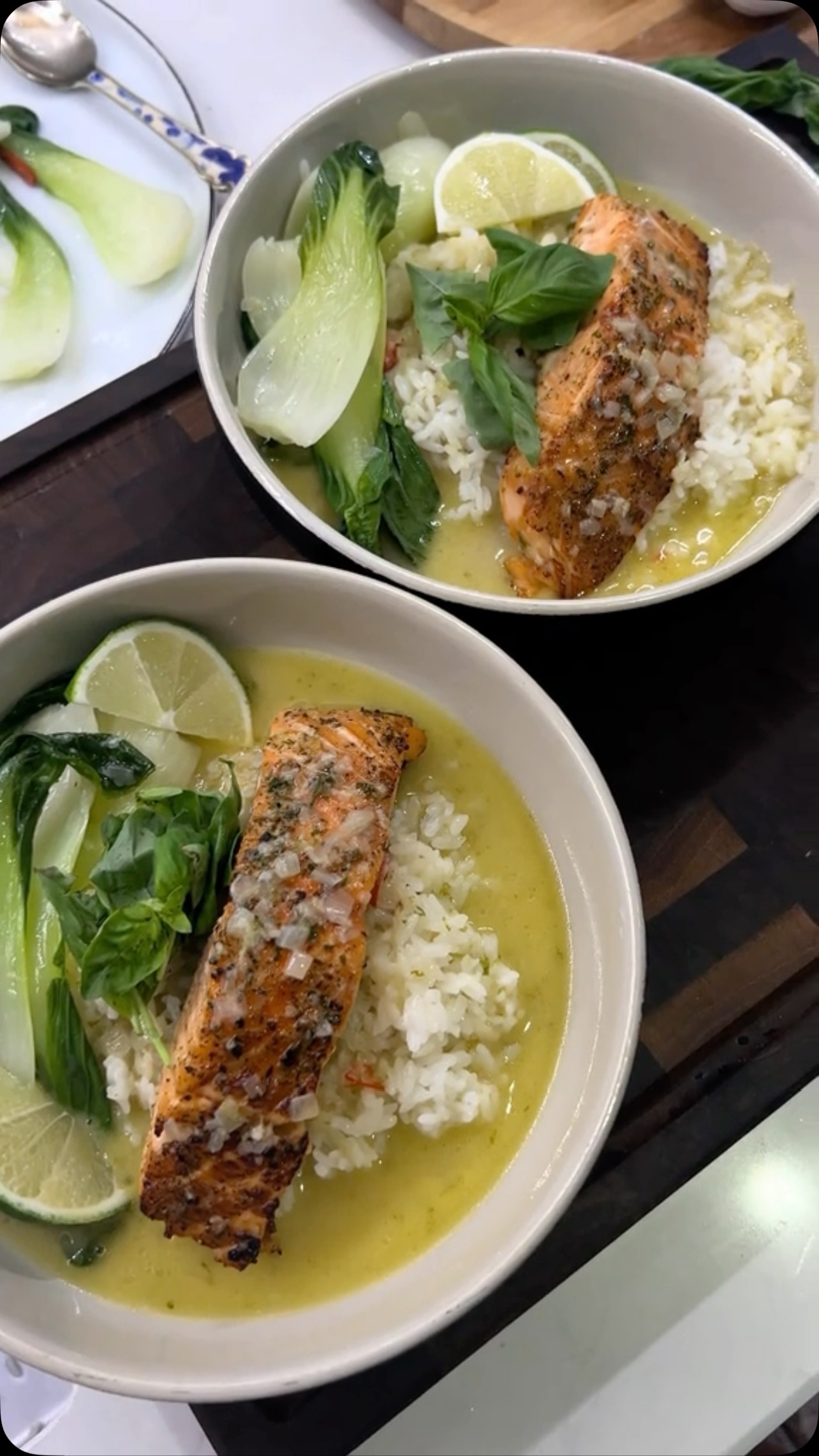 Brothy Coconut Lime Salmon with Basil and Bok Choy. Say that 3 times fast!!!!
LOVE YOOOOOOUU mean it #dinner #cooking #salmon