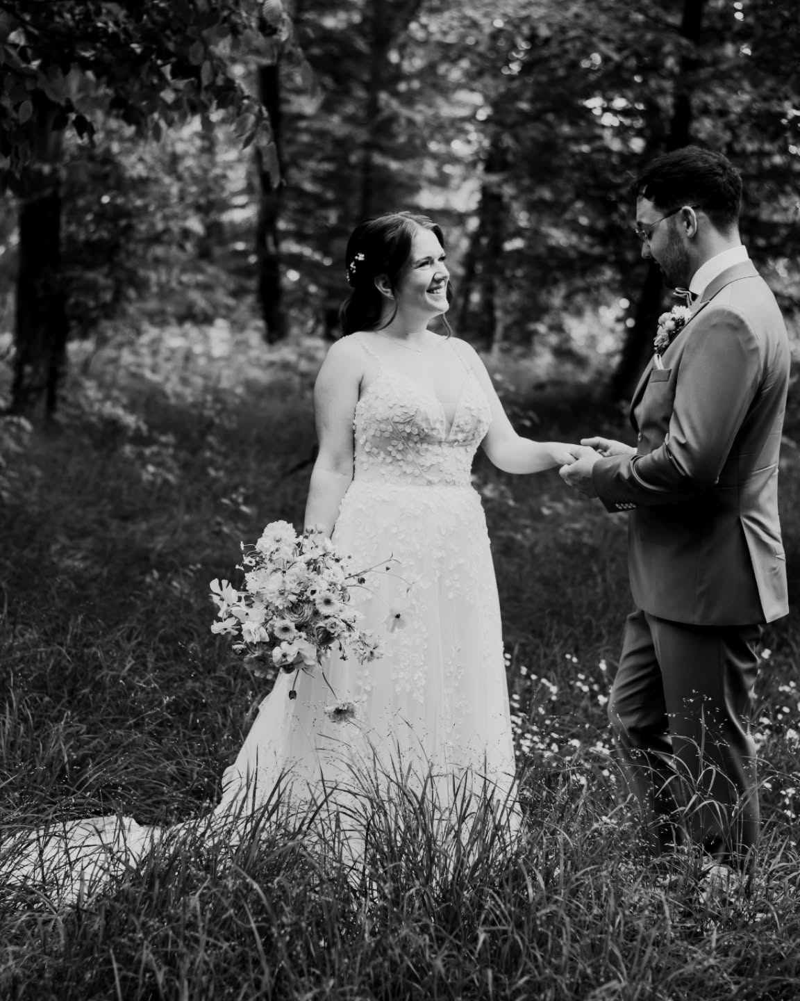 Little moments...
#ummerwedding #wedding #love #happiness #weddingphotography #nature #bwphotography