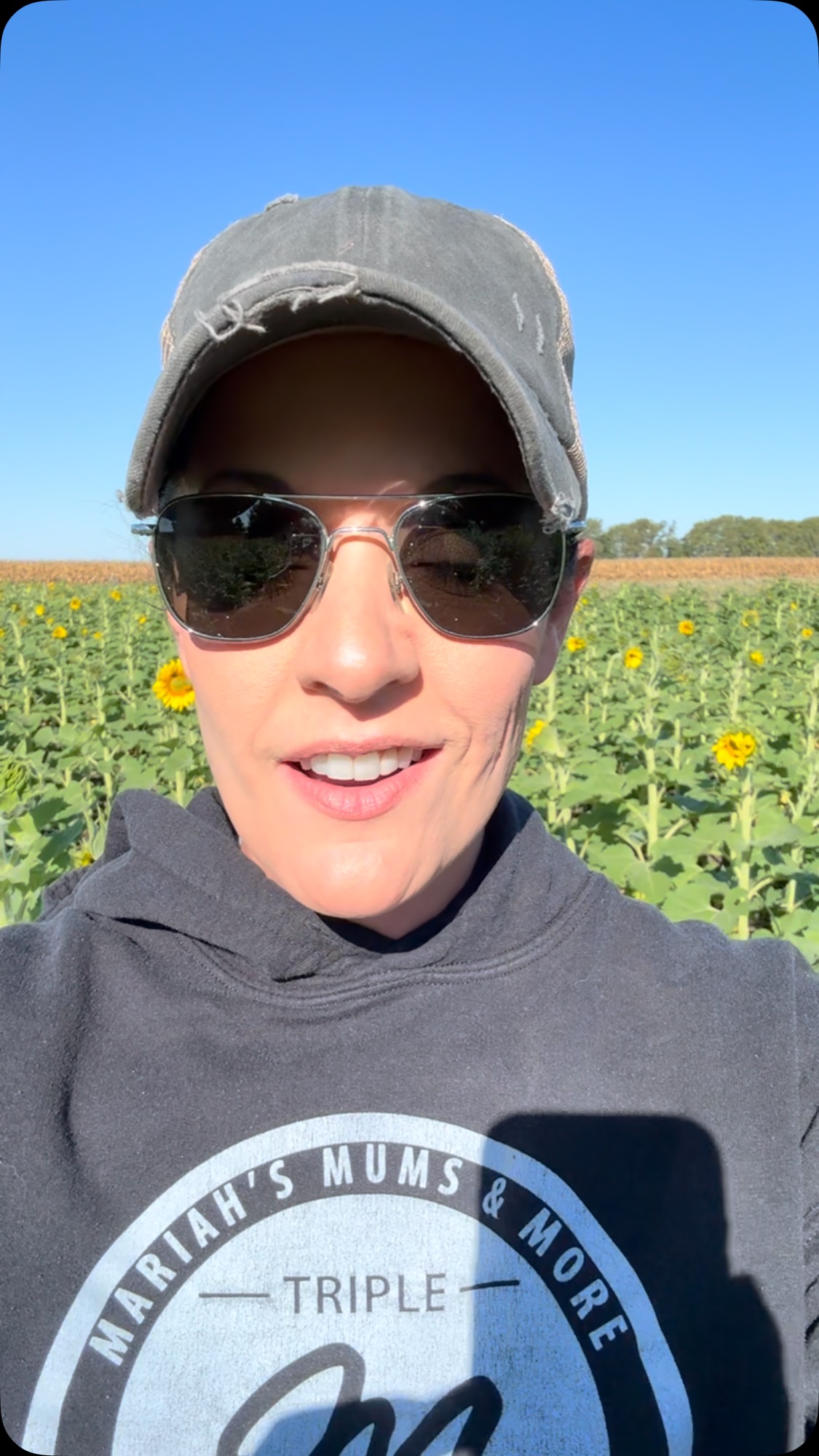 🌻 SUNFLOWER UPDATE 🌻
This weekend & next will be your opportunity to experience the season finale of our sunflowers.
⏰ Thur-Sun I 10AM-5PM
📍 16727 Airport Rd, Clinton