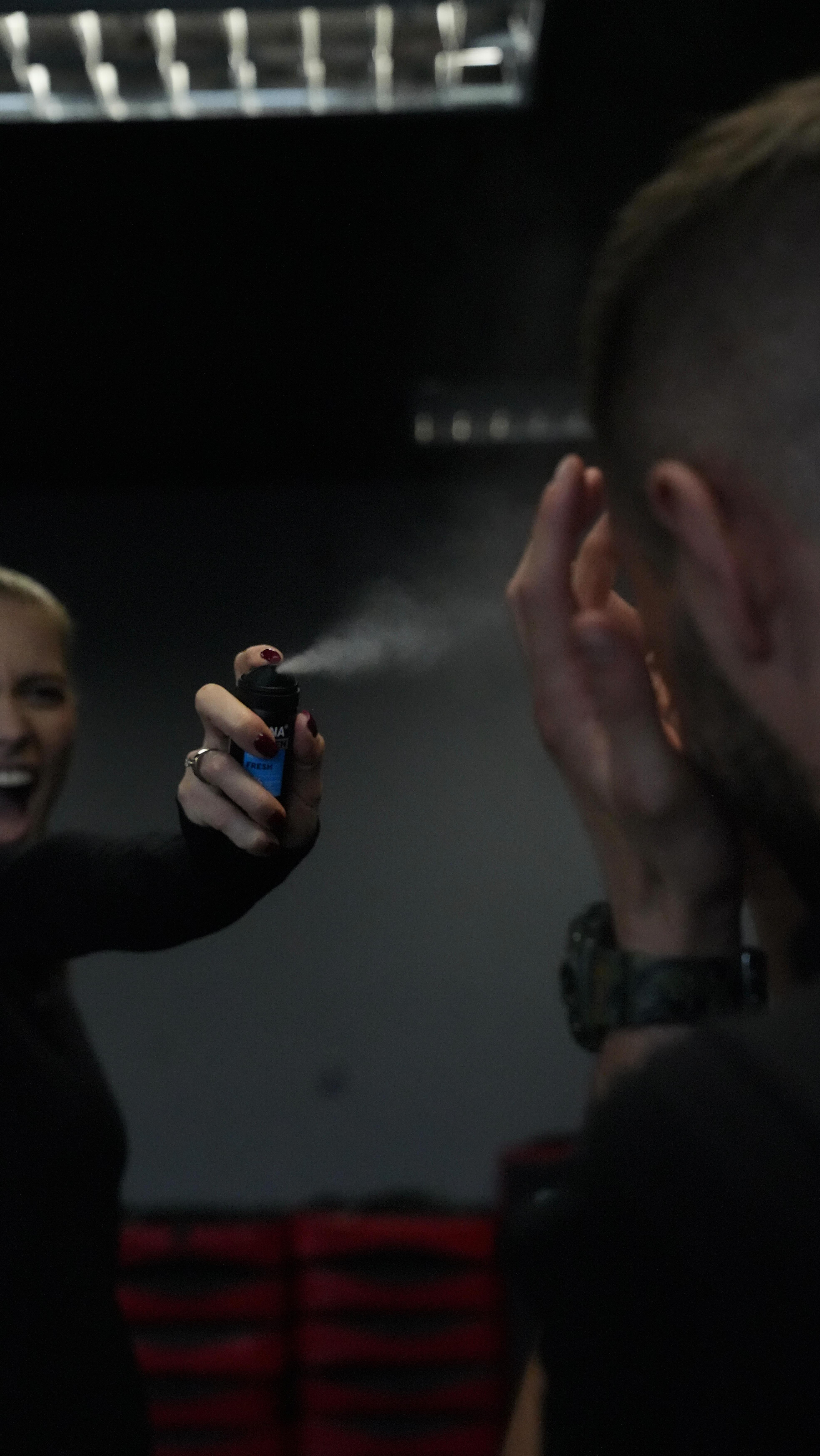 Krav Maga dla wszystkich, także dla kobiet❗️
Treningi dostępne niezależnie od wieku i doświadczenia.
Każda może rozwijać siłę, pewność siebie i umiejętności w praktyce.
Dołącz do zajęć, w których każda kobieta aktywnie uczestniczy⚡
Zapisy 👉 LINK W BIO
#kravmaga #samoobrona #warszawa #bezpieczeństwo #siła #trening #zajęcia #sztukiwalki