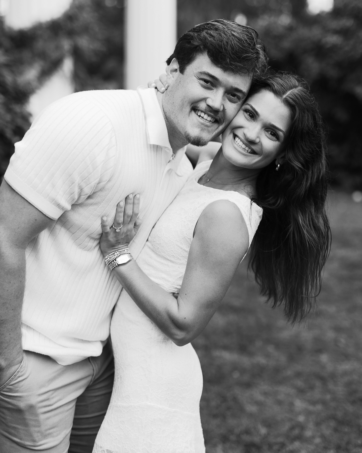 It started pouring right before Avery + Colby’s session, but it didn’t stop us from having the best time! 🤍 My kind of people. So excited for these two to get married next summer!