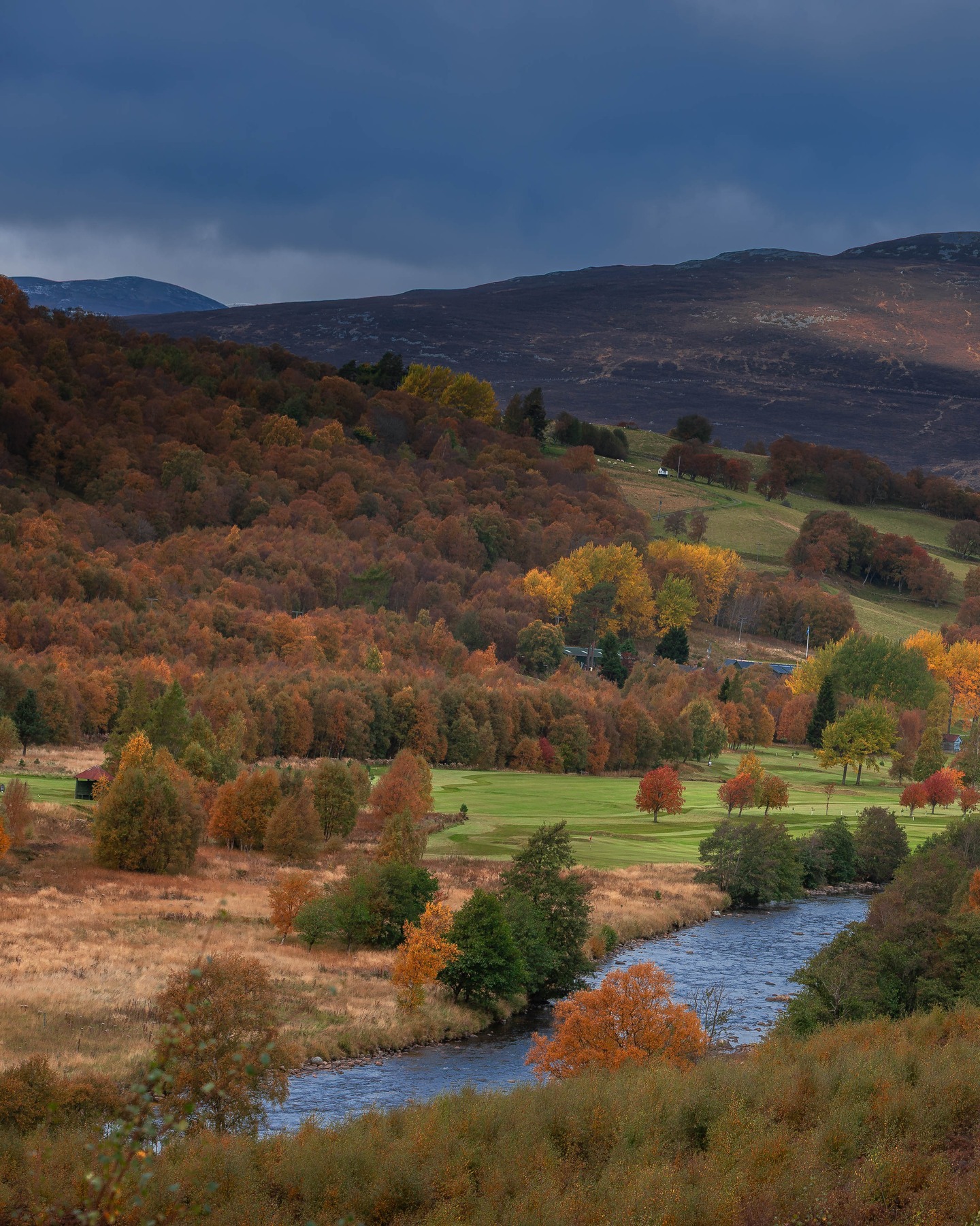 Scottish nature showing off again. What a flaunter.
#cairngormsnationalpark #cairngorms #scotlandhighlands #aberdeenshire #riverdee #scotlandshots #scotlandtravel #scotlandphotography #visitscotland #scotlandlover #scotlandscenery #scottishlandscape #explorescotland #hiddenscotland #majestic_scotland #naturephotography #landscapephotography #naturelovers #earthvisuals #uklandscape #scotlandcaptures #scotlandgram #scotlandexplore #scotlandgreatshots #loves_scotland #beautifulscotland #discoverearth #scotlandnature #autumnscotland #scotlandforever