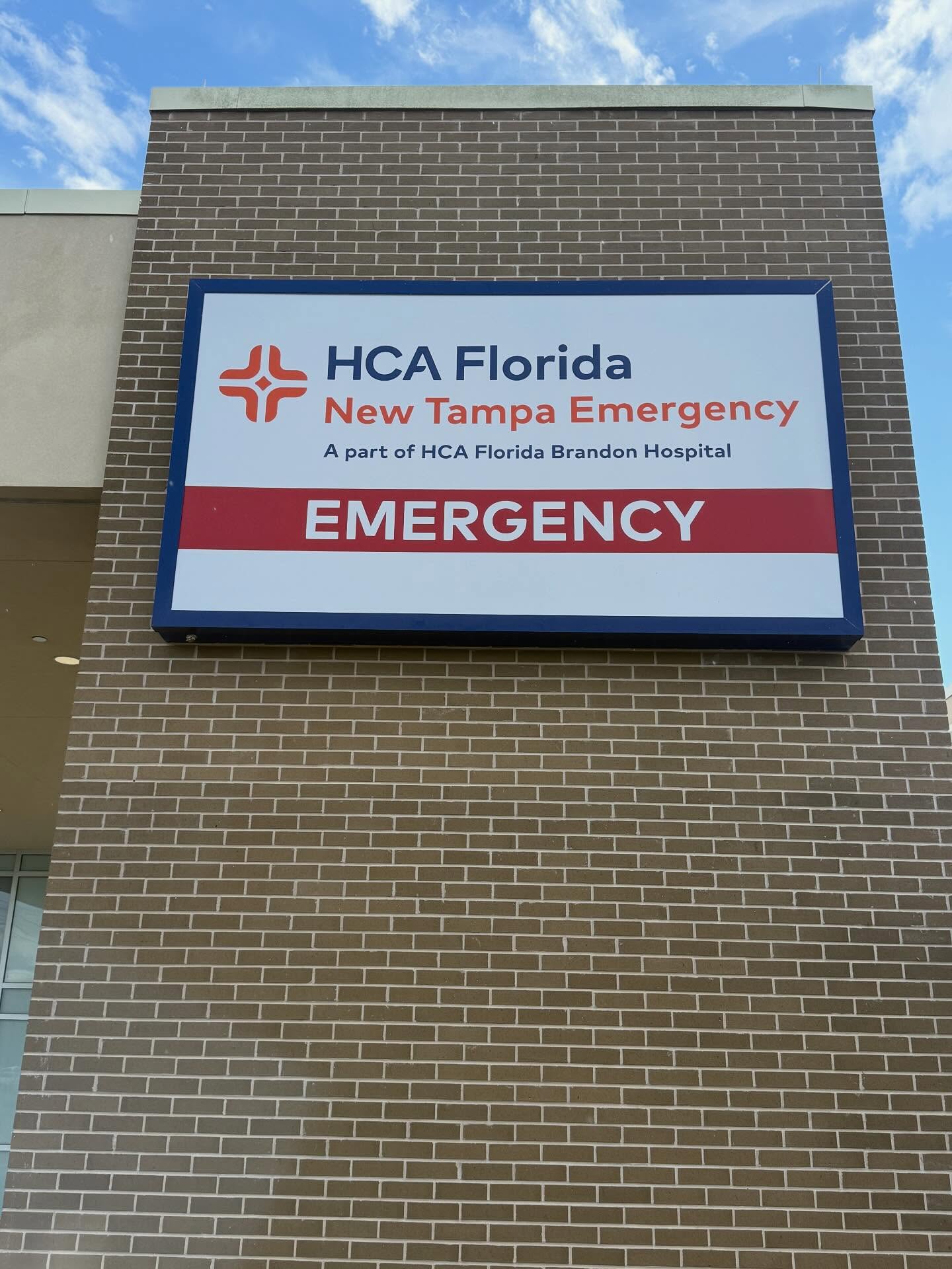 As we continue to grow, so does our outreach. While out of town, we dropped off 20 coloring books and crayon packs at the New Tampa Emergency Room. #colorforcomfort #newtampaflorida #donation #emergencyroom