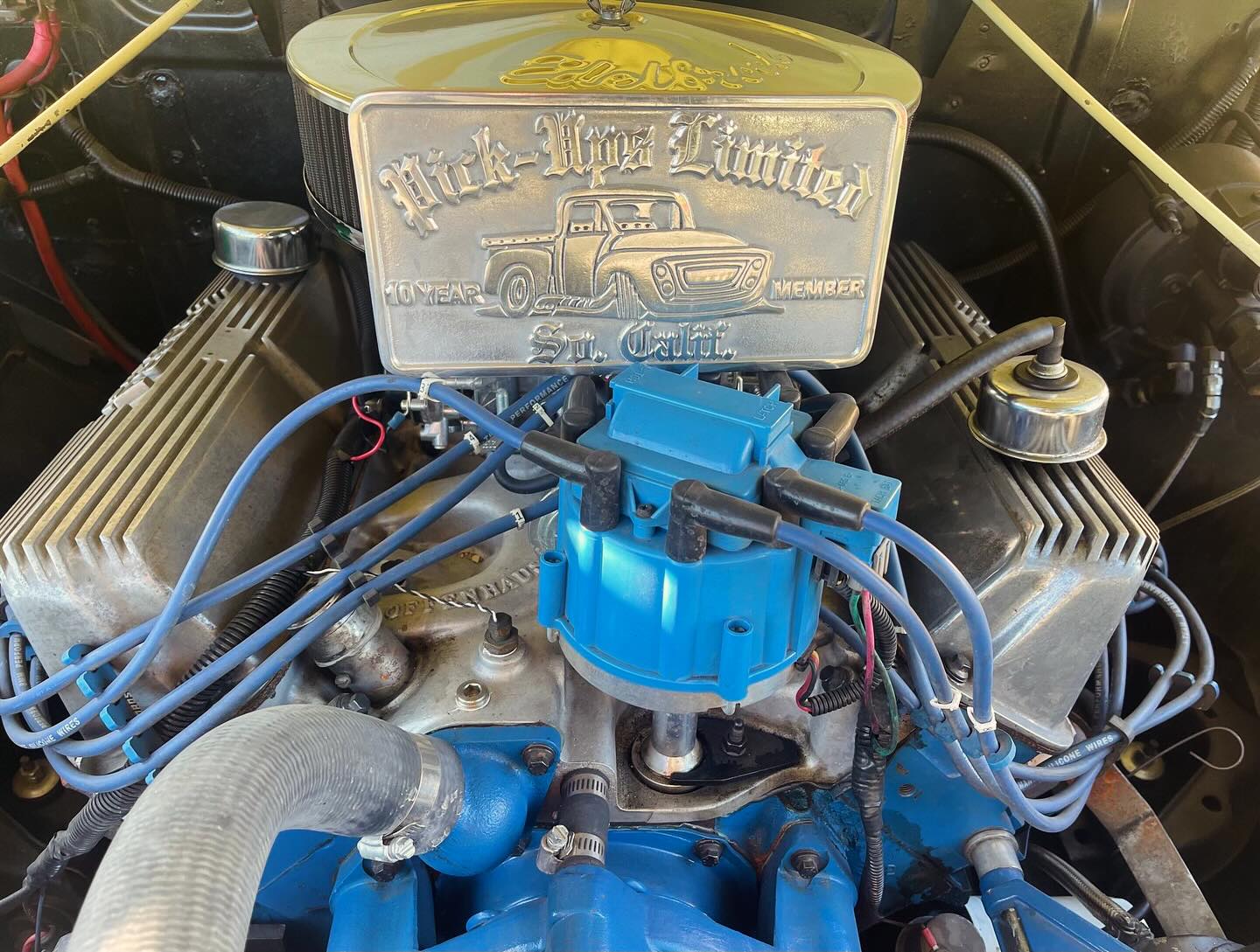 @pickupslimitedpv representing at the @ielighthouse Cruise for Sight
Great cars, great venue, great cause!
Stop by if you’re in Redlands today.
#f100 #f100syndicate #f100mob #f100custom #fordf100 #fomoco
48-50: #bonusbuilt #bonusbuiltford
51-52: #f100sharknose
53-56 #fatfender #fatfenderford
57-60 #f100fridge
61-66 #slicksixties #f100slick
62-66 #wrongbed
67-72 #Bumpside #bumpsidenation #bumpsideford
73-79 #dentside #dentsideford #dentside7379 #dentsidenation
80-83 #bullnose #bullnoseford
@pickupslimitedpv @pickipslimited @pul.oc @pickupslimitedsd
@hotf100