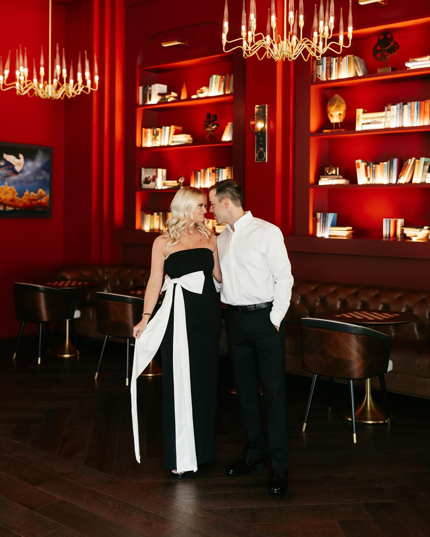 M a d i s o n + B r a d e n
A stunning evening with soon-to-be Mr. & Mrs. Harbuck. We are thrilled to be a part of these special memories during engagement as we look forward to next summer’s celebration!! #ashlyncatheyphotography | Captured by Mary Catherine