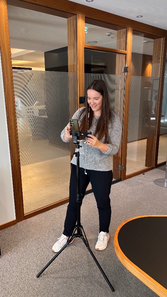 Sorry, not sorry 😅 Und was liebt ihr (leider) so?
#agenturausgefuchst #ausgefuchst #socialmediacreative #leiderliebeich